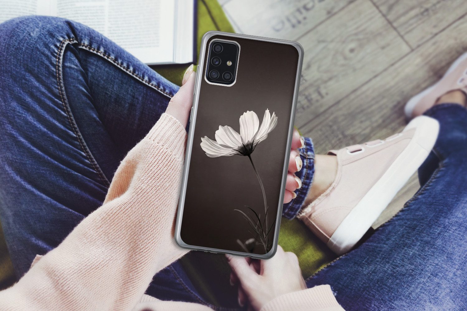 MuchoWow Handyhülle für Samsung Galaxy A52 5G Blume - Minimalistisch - Schwarz - Weiß, Smartphone-Bumper, Print, Handy Schutzhülle Dünn