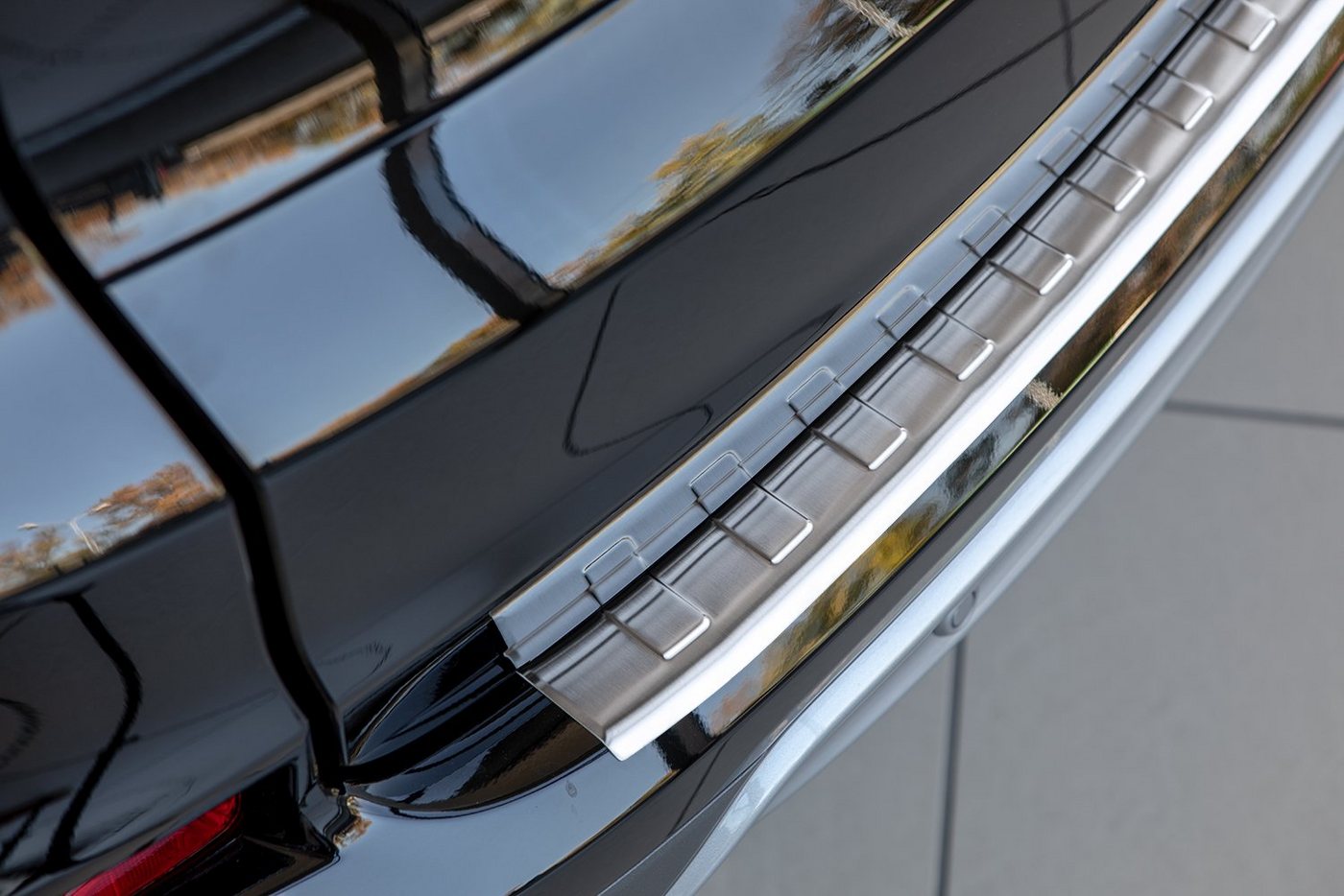 Thumbnail - tuning-art Ladekantenschutz L199 Edelstahl passgenau für Honda CR-V 4 2015-2018