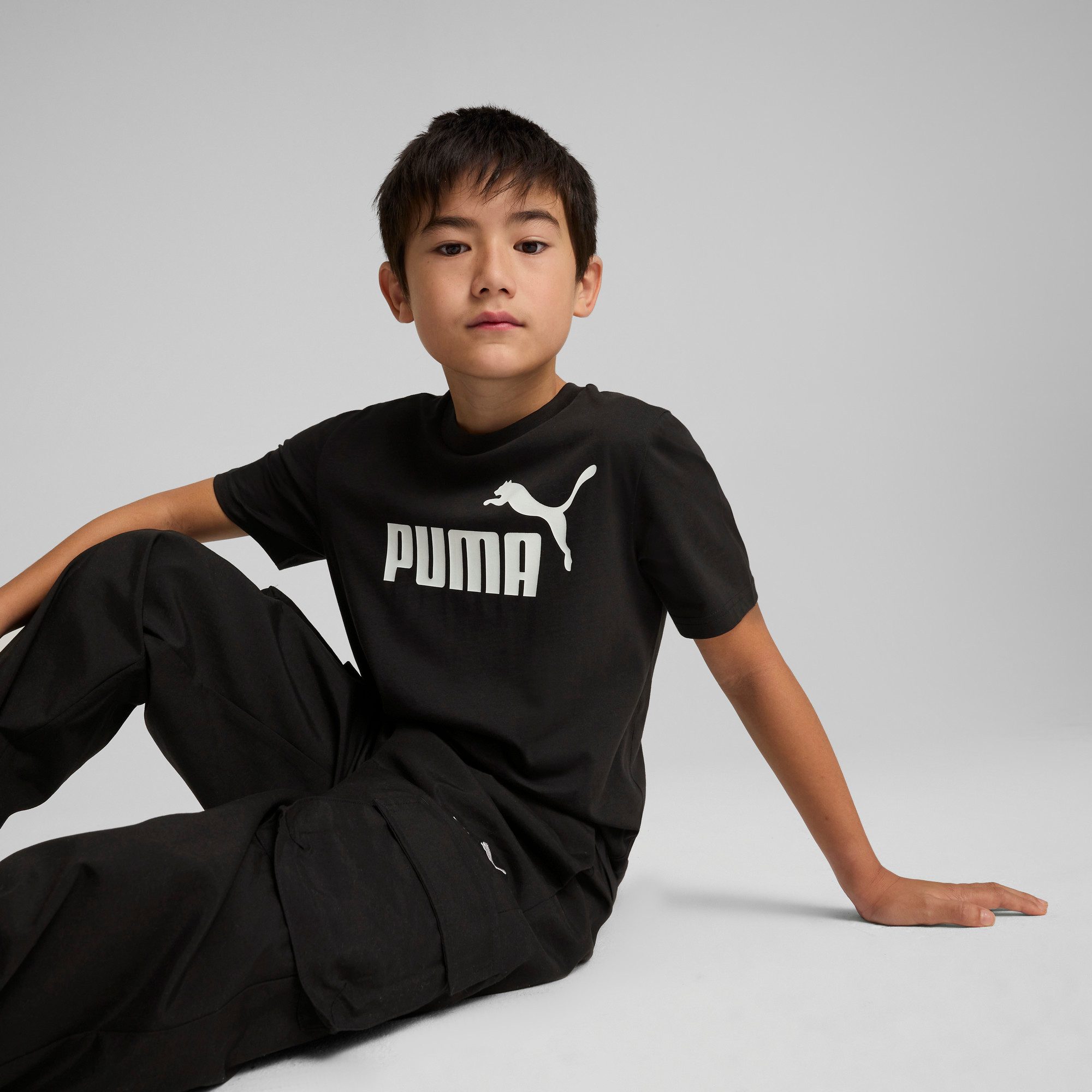 PUMA T-Shirt ESS NO 1 LOGO TEE B mit Rundhalsausschnitt, kurzärmlig, ohne Kapuze