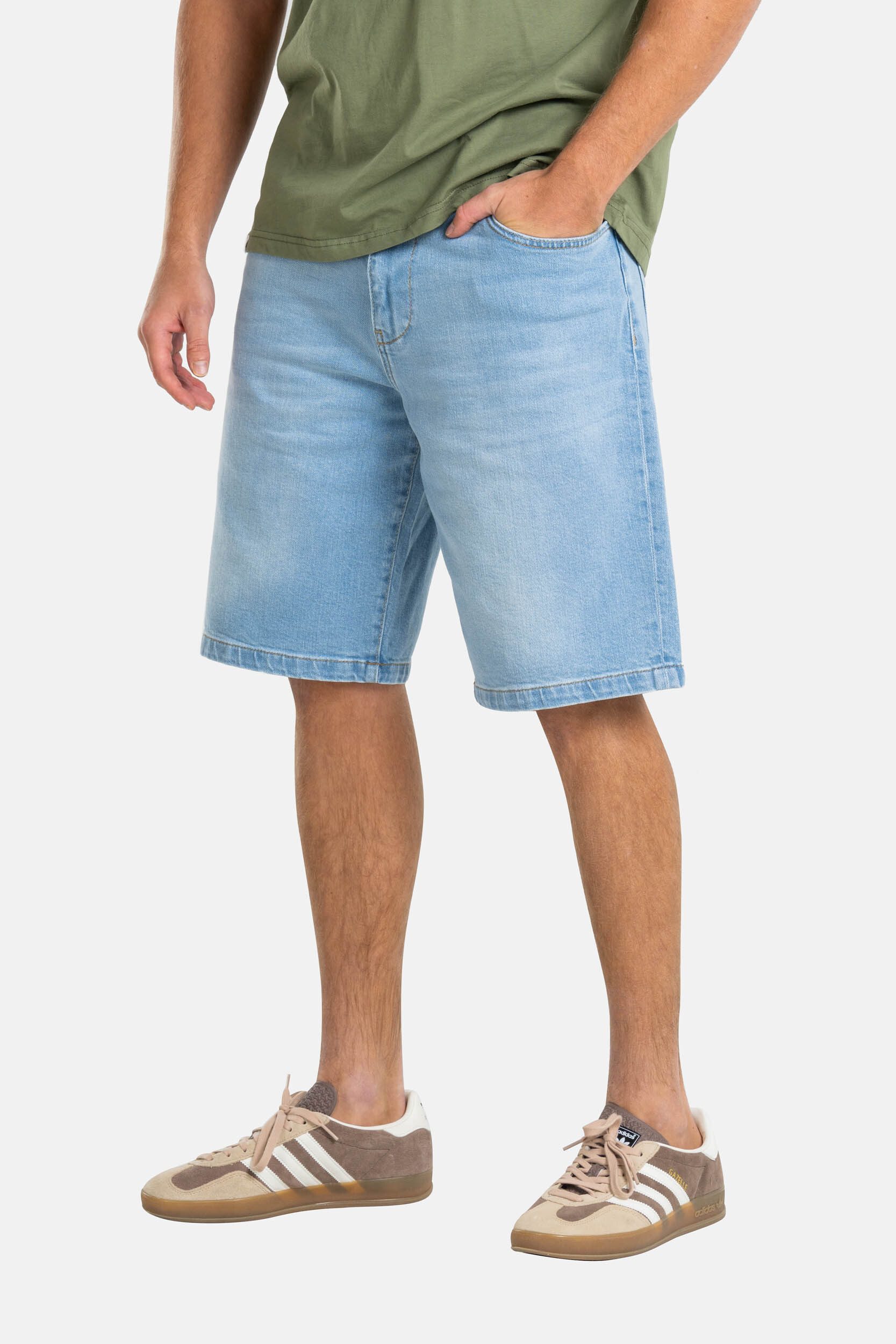 REELL Shorts Solid günstig online kaufen