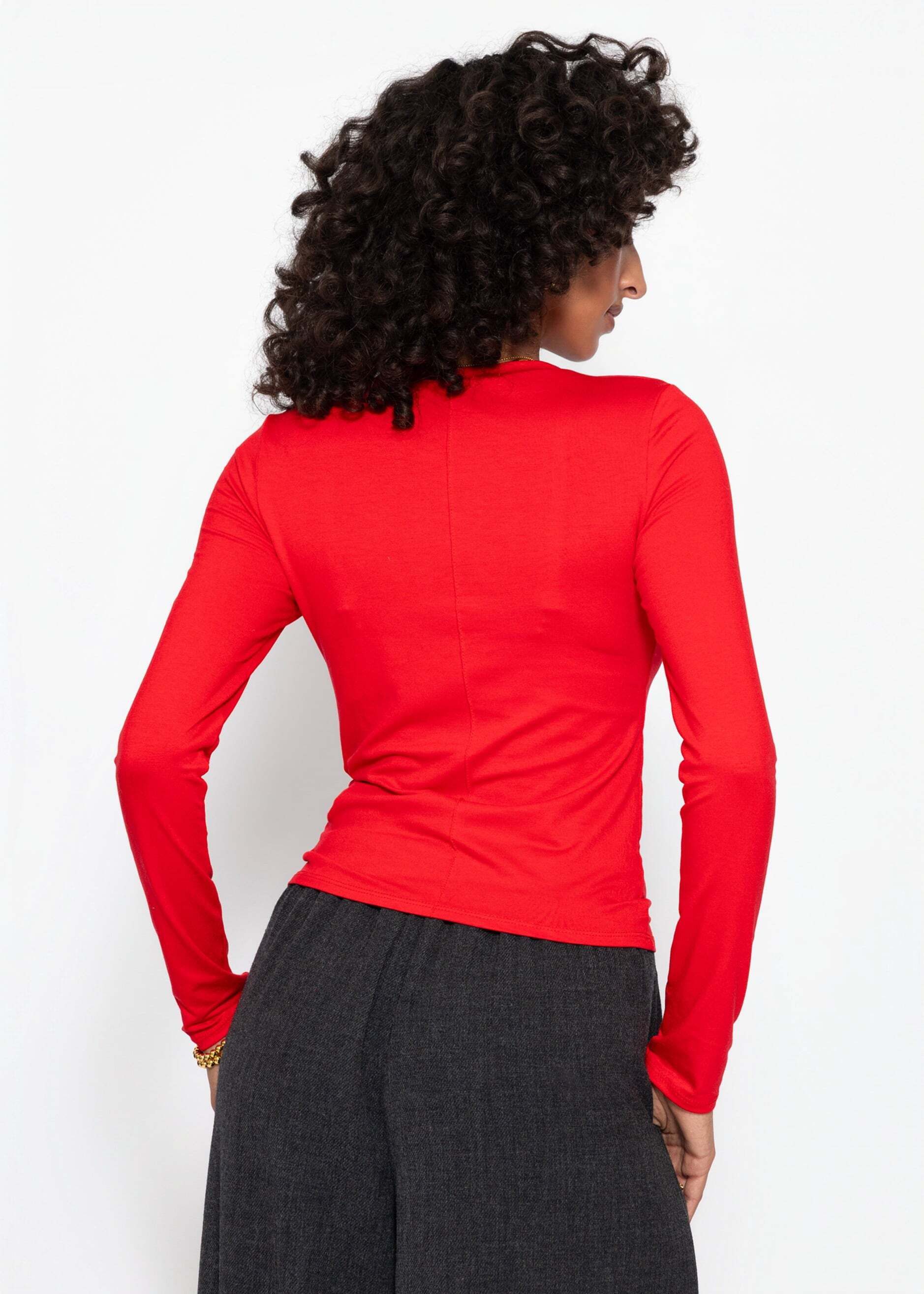 SASSYCLASSY Langarmshirt Langarmshirt mit Rundhalsausschnitt für Damen Oberteil mit langen Armen in Rot – Bild 4 von 5