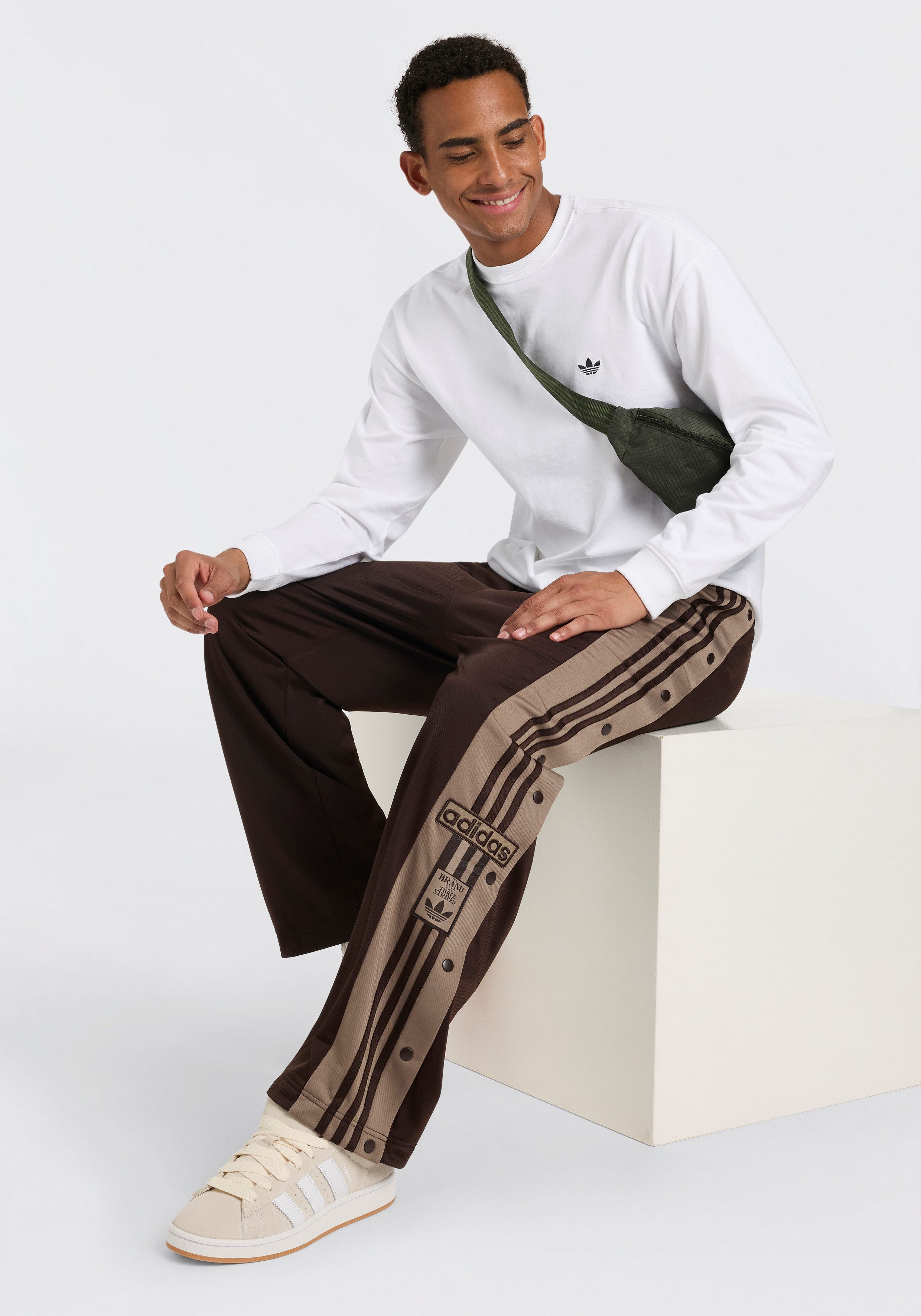 Zum Outfit 11