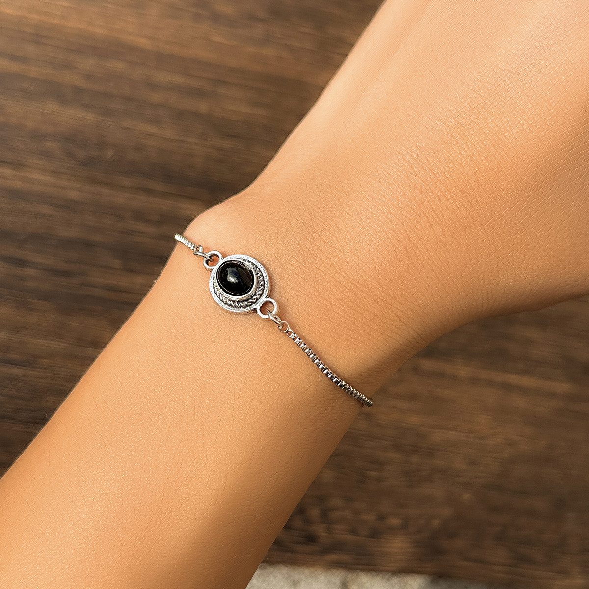 The Beauty House Armband Vintage Armband Damen Silber mit schwarzem Stein, günstig online kaufen