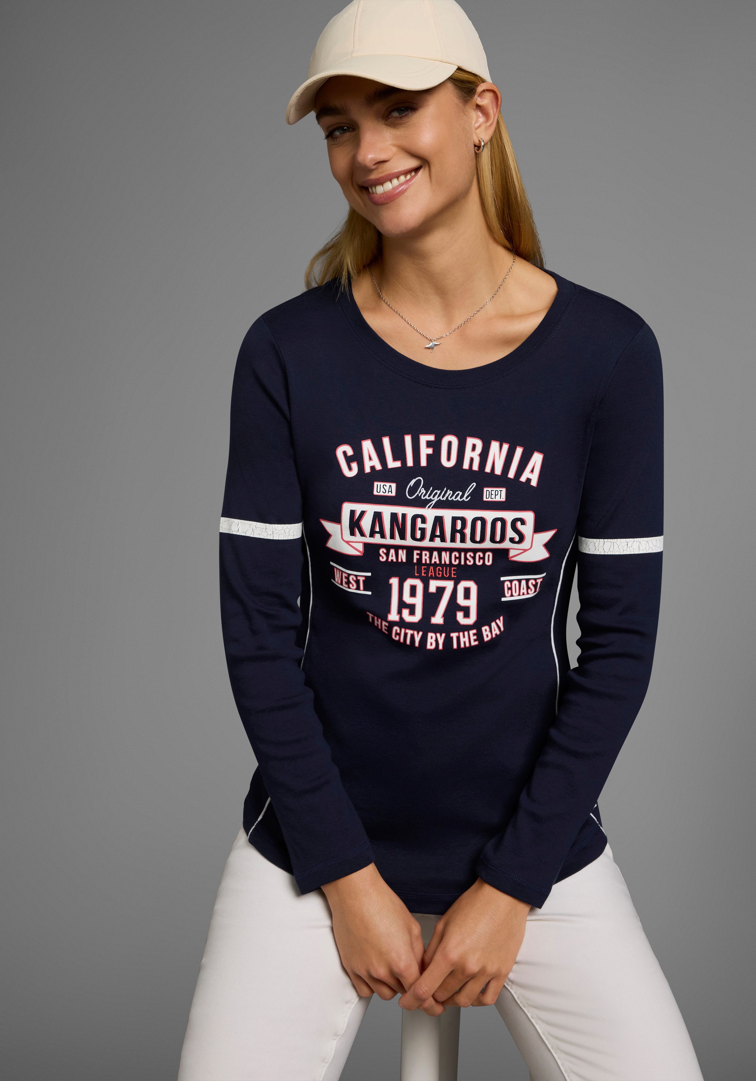 KangaROOS Langarmshirt Langarm, sehr figurbetont, bedruckt günstig online kaufen