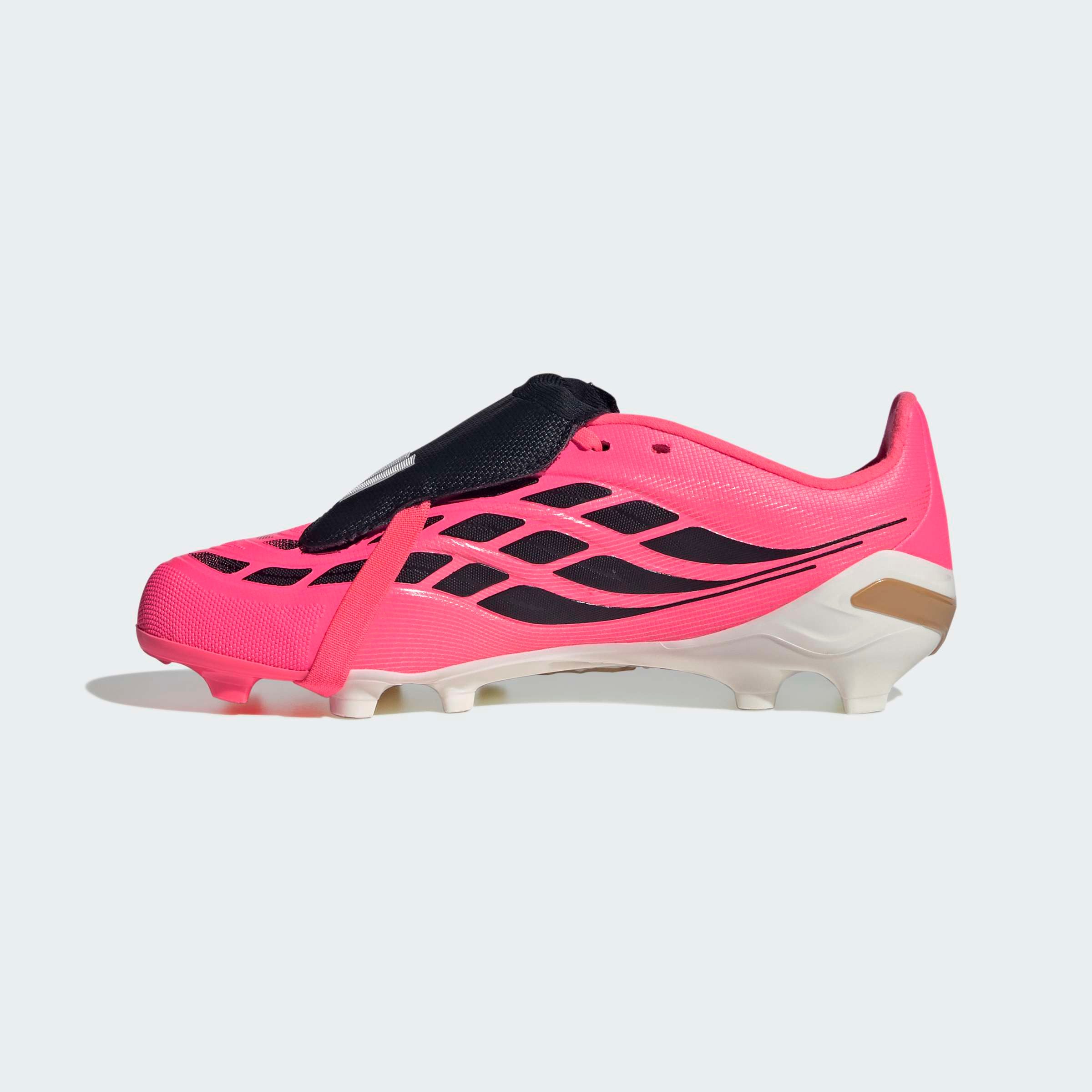 adidas Performance PREDATOR LEAGUE KIDS, FESTE BÖDEN, UMSCHLAGBARE ZUNGE Fußballschuh für Rasen und feste Böden, Jugendliche & Kinder, gespielt bei der WM