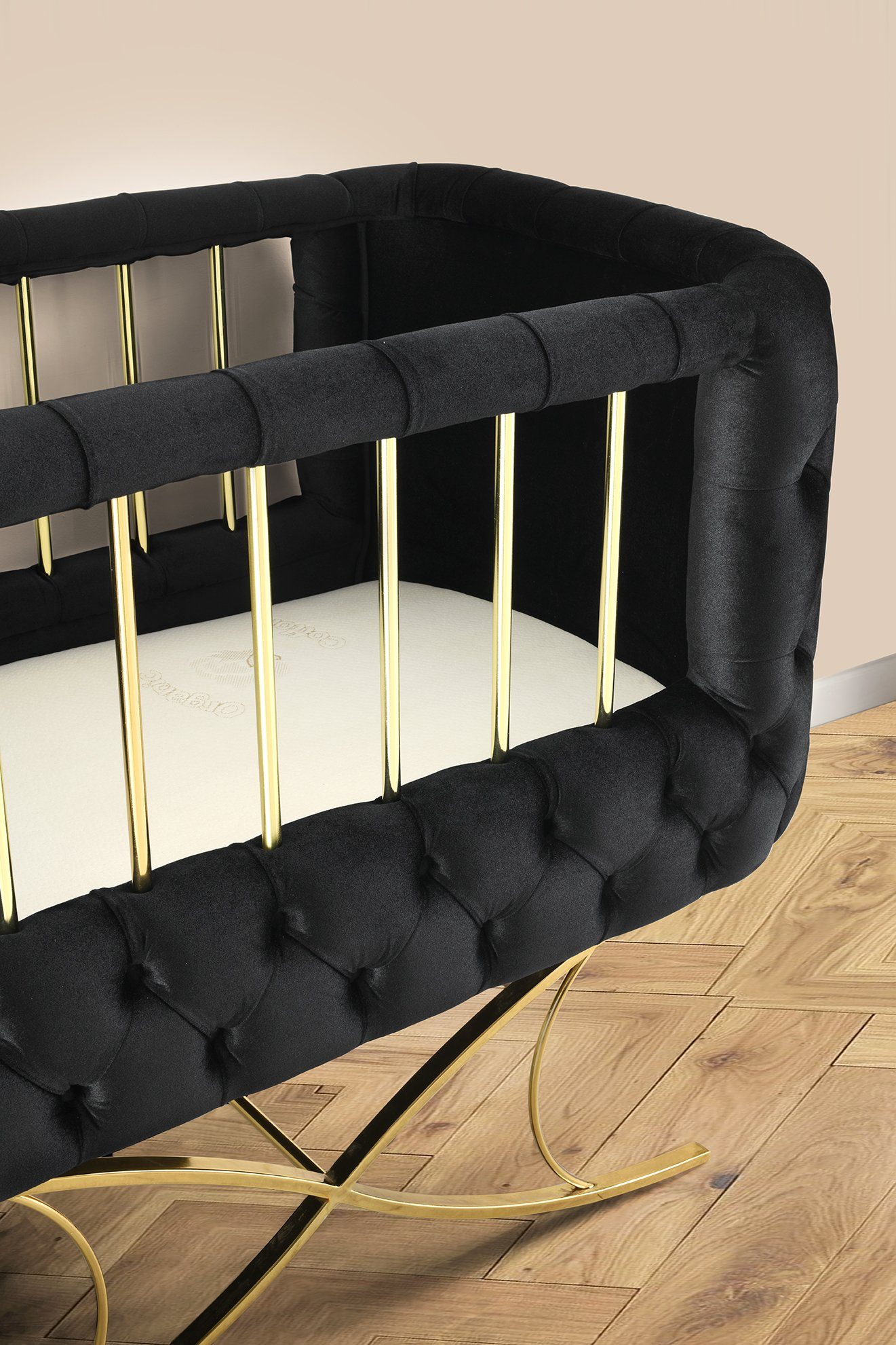 Jabari Babybett Nesthäkchen - Mega-Deal: 25% Extra-Rabatt - Babywiege Stubenwagen, Kinderbett 70x120 cm Optional mit Matratze I Handmade in BERLIN