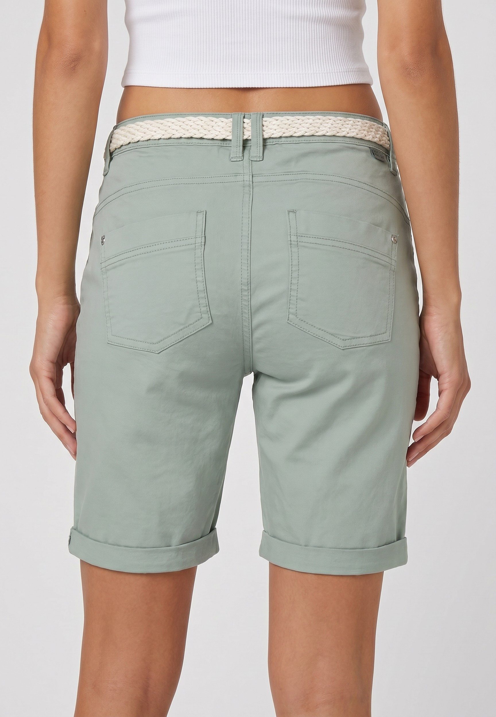 SUBLEVEL Bermudas Damen Shorts mit Gürtel Stretchshorts, schmaler Flechtgürtel