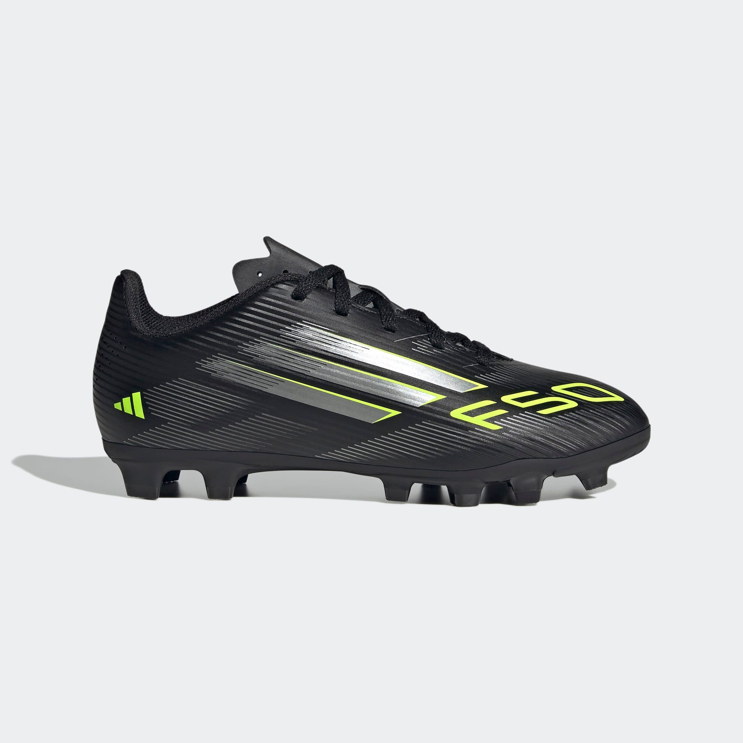 adidas Performance F50 CLUB HART- UND ASCHENPLÄTZE KINDER Fußballschuh geeignet für Rasen- und Kunstrasenplätze, für Kinder & Jugendliche