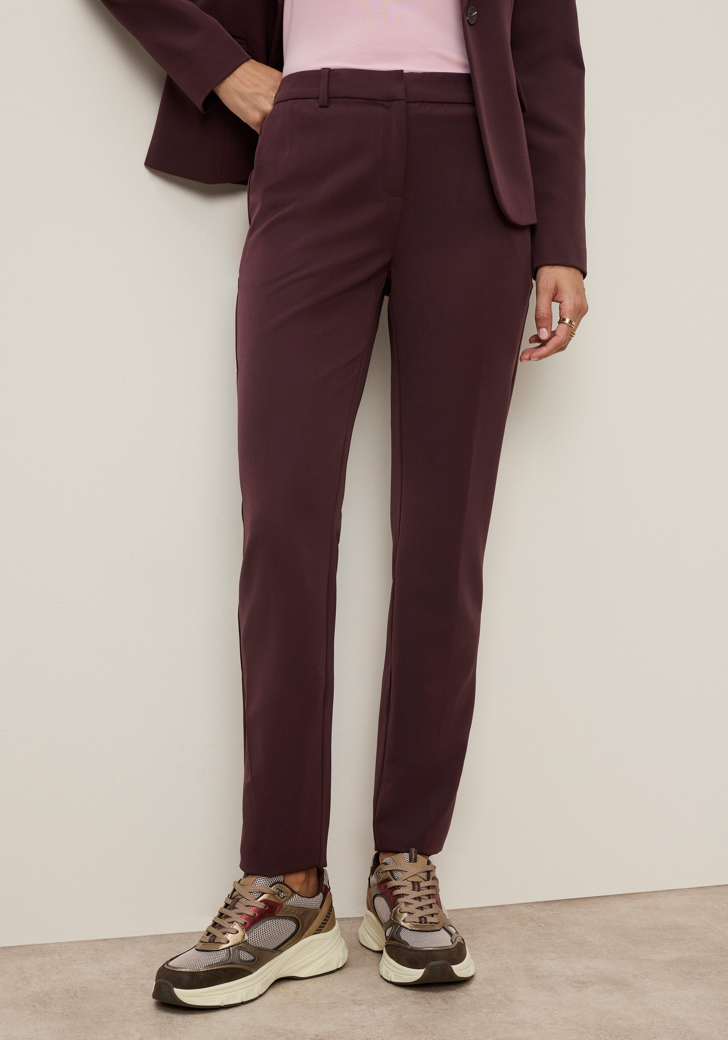 Tamaris Anzughose mit schlanker Passform mit elastischem Bund in Trendfarben - mit passendem Blazer