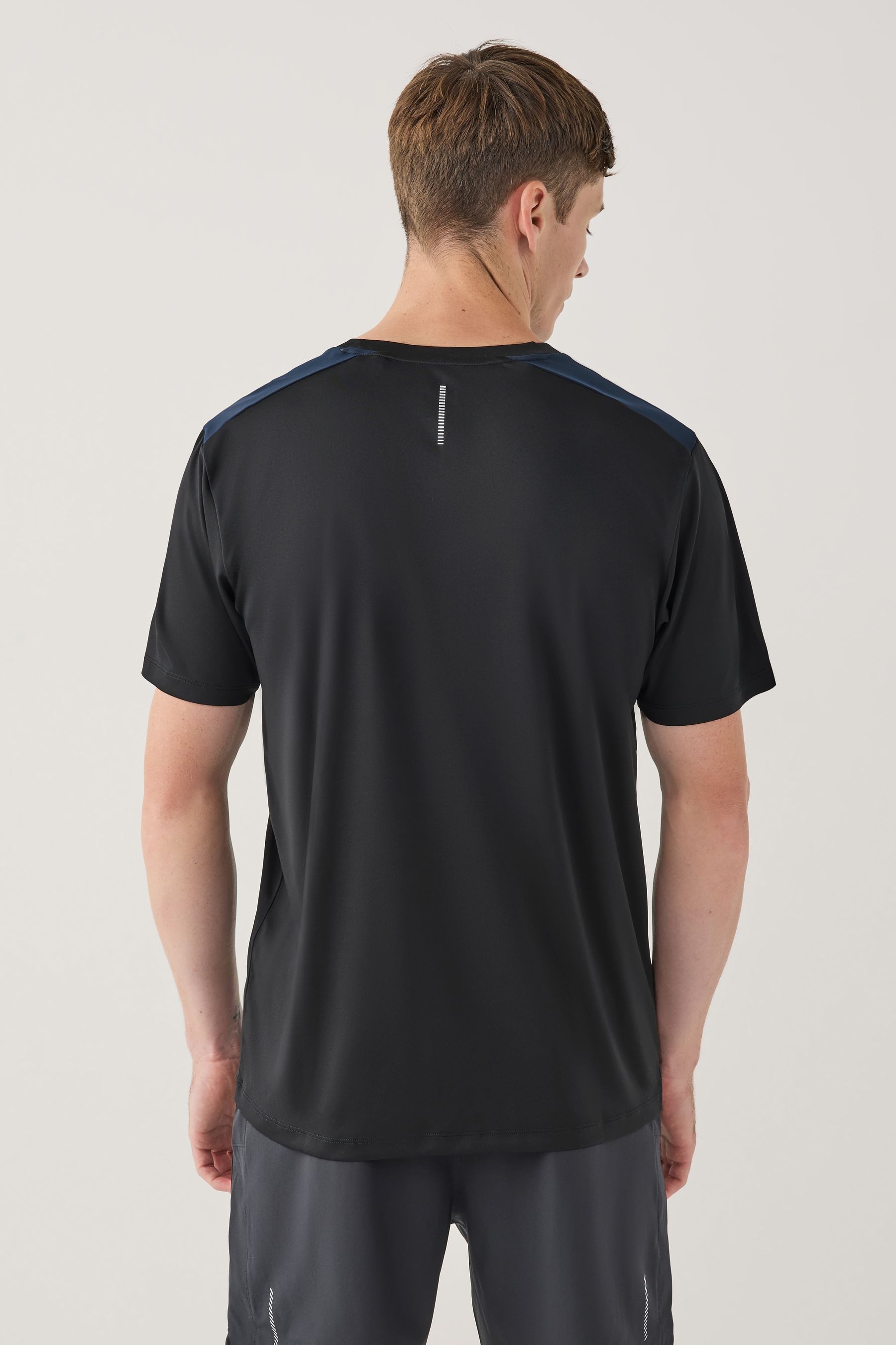 Next Trainingsshirt Active Training Kurzarm-T-Shirt (1-tlg) günstig online kaufen