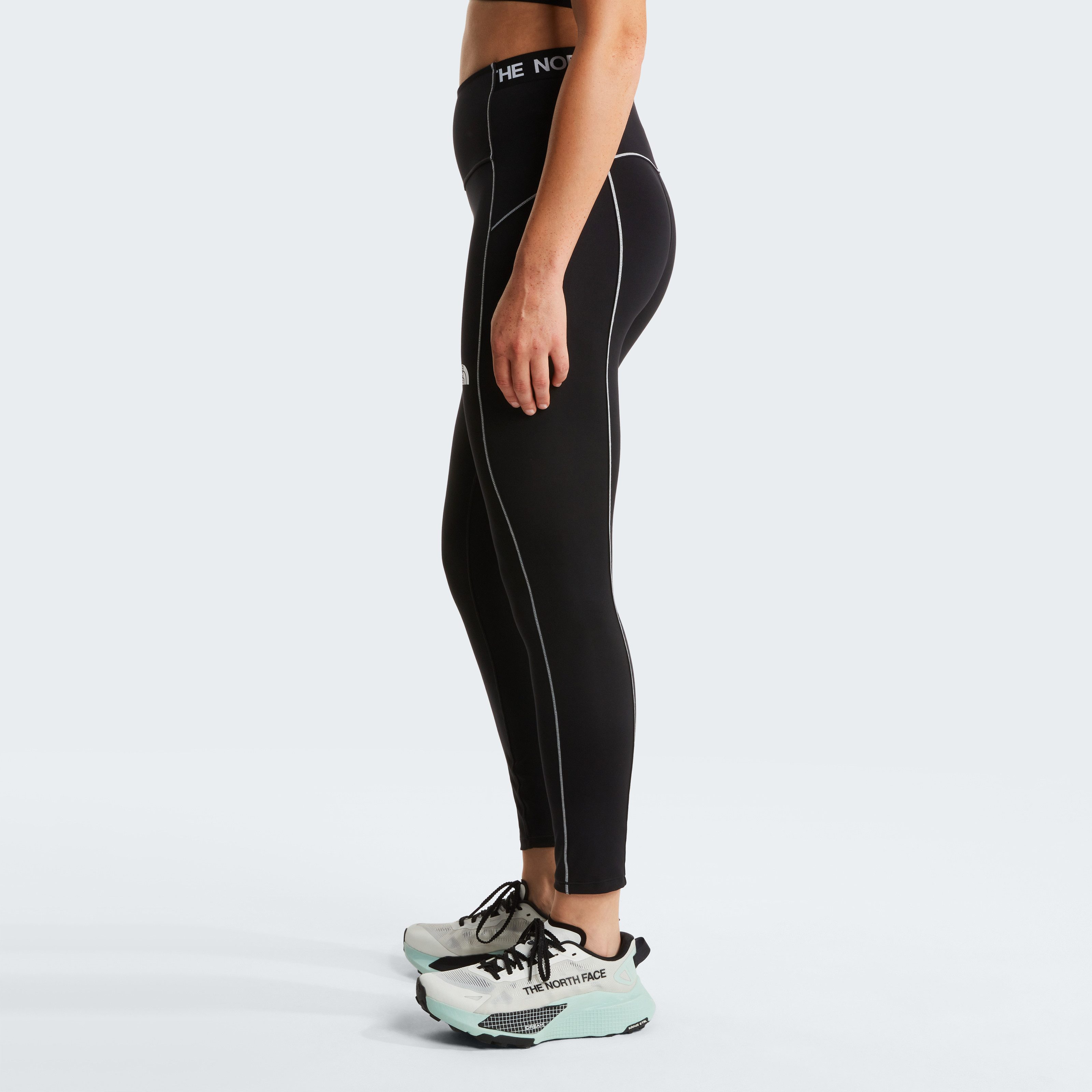 The North Face Funktionstights W CAMBRENA TIGHTS sportlicher Stil, bequeme Passform, ohne Verschluss