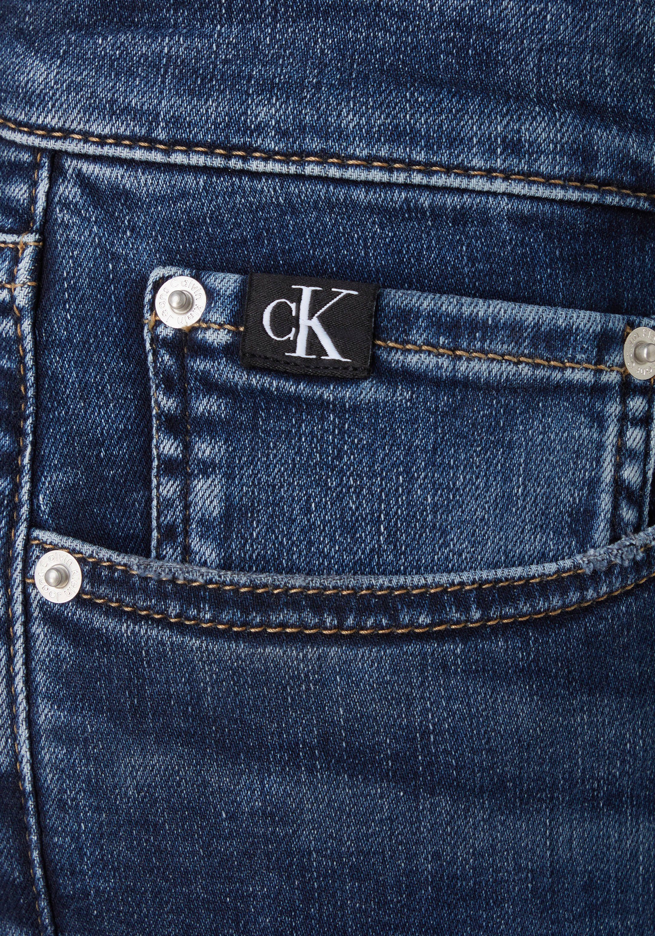 SKINNY mit Calvin Jeans Skinny-fit-Jeans Leder-Badge Klein Klein Calvin
