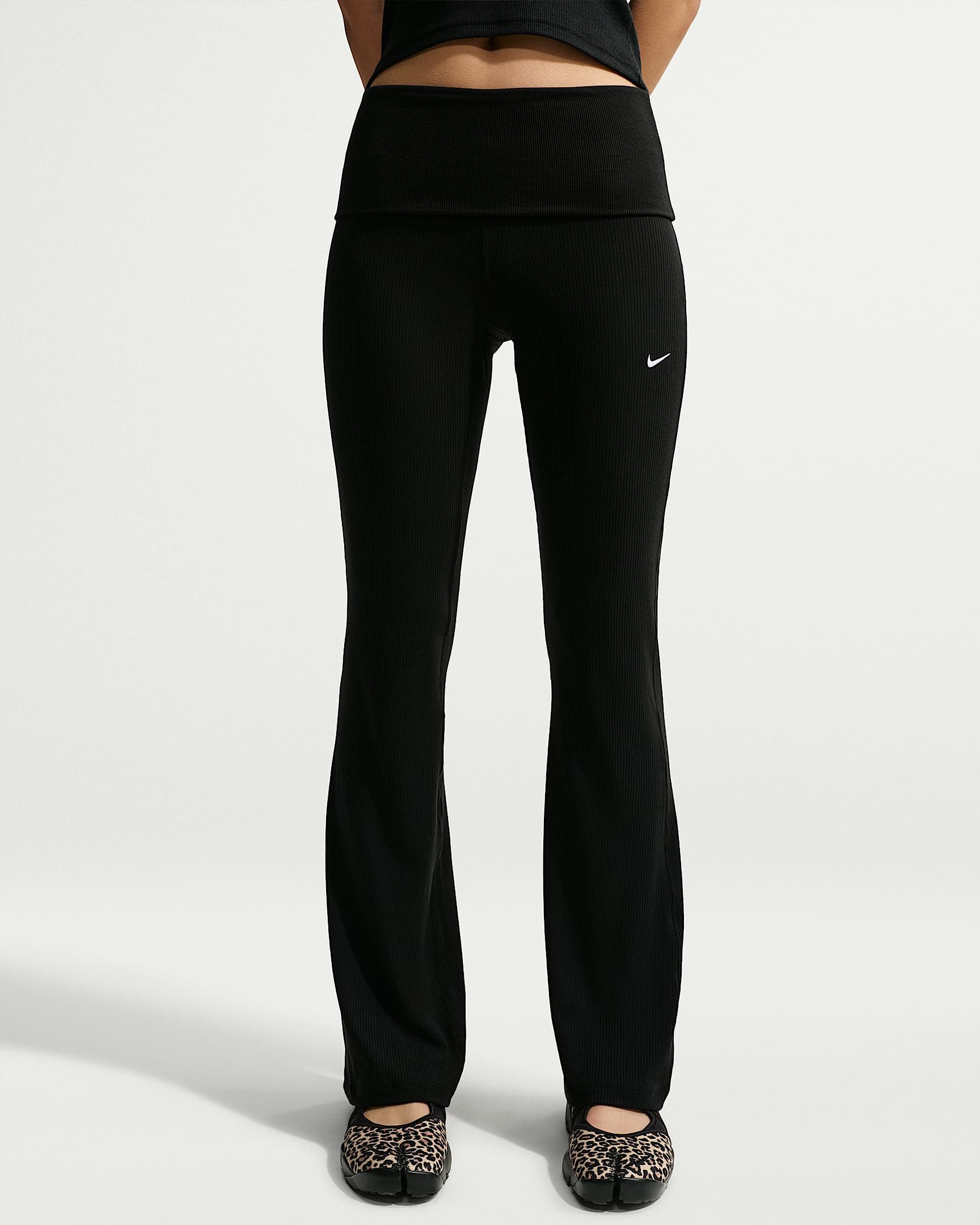 Nike Sportswear Sporthose W NSW CHILL KNIT RIB PANT mit elastischem Bund, lässige Silhouette