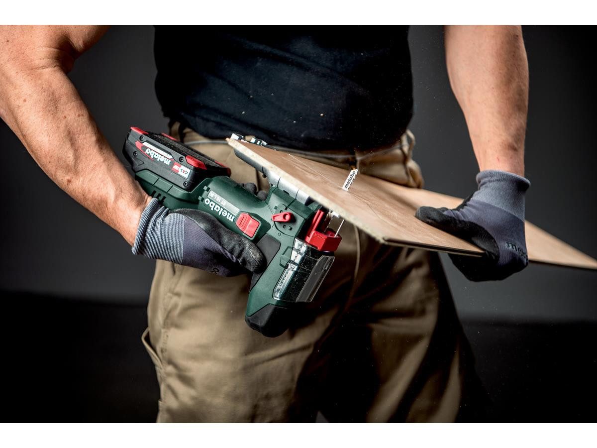 metabo Akku-Stichsäge ST 18 L 90, Set, 7-St., ohne Akku/Ladegerät, 18 V, ohne Akku und Ladegerät, integriertes LED-Arbeitslicht