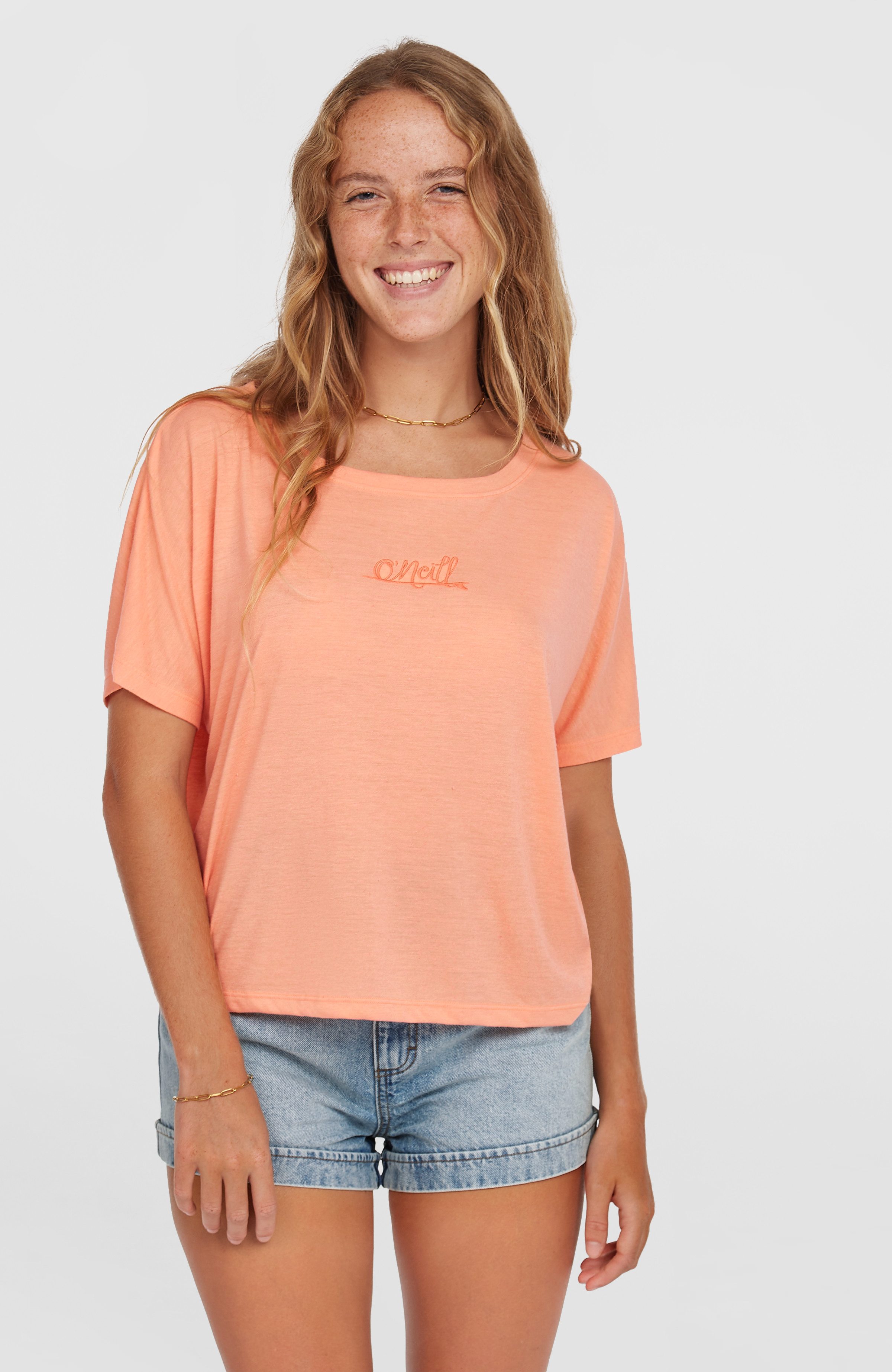 T-Shirt Essentials Script T-Shirt
