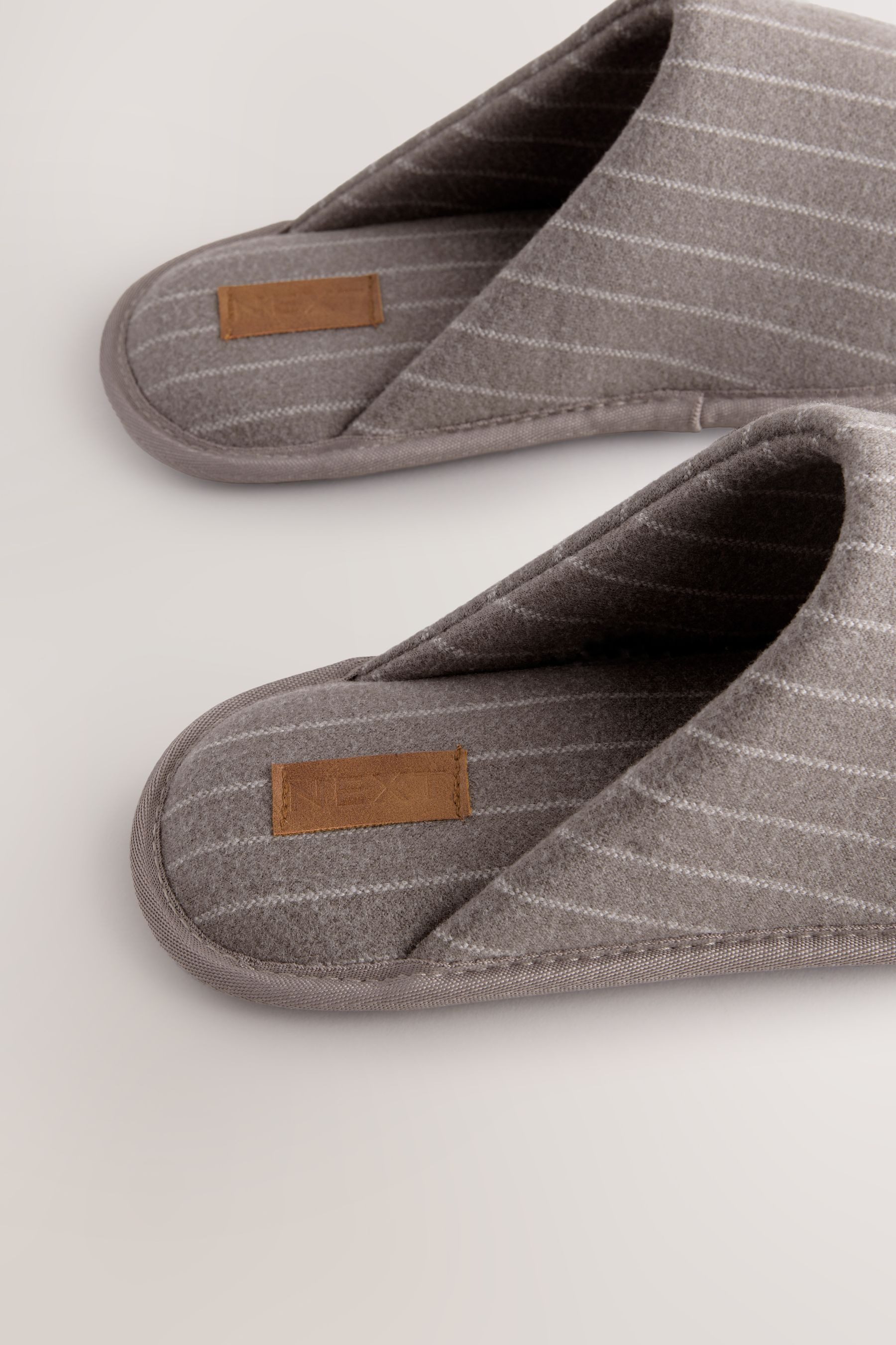 Next Pantoffel-Hausschuhe, gestreift Hausschuh (1-tlg)