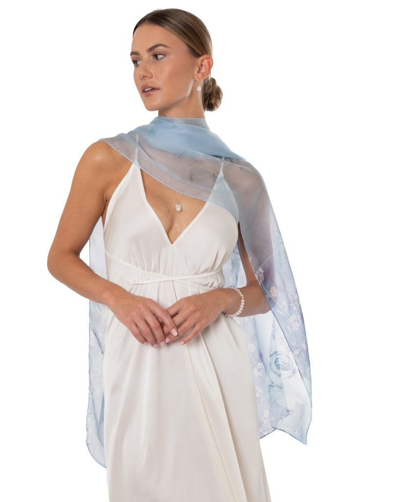 MayTree Seidenschal Seidenchiffon zarte Rose blau 70 x 180 cm, (Stück), Sei günstig online kaufen