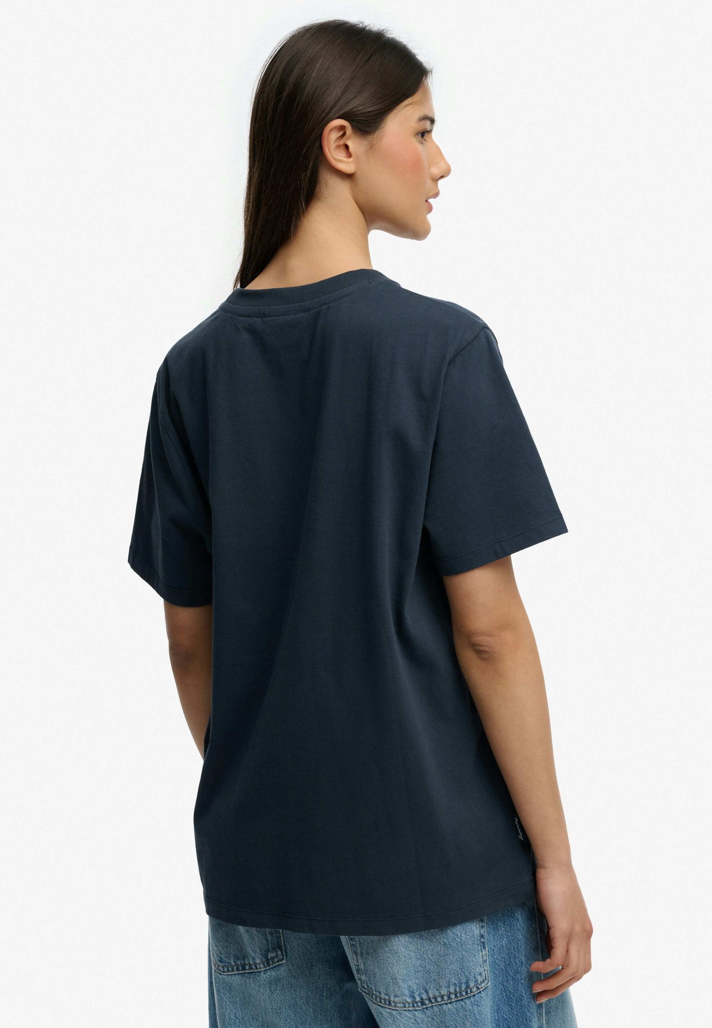 Superdry T-Shirt ESSENTIAL LOGO LOOSE TEE mit Rundhalsausschnitt, ohne Verschluss, Relaxed Fit, Kurzarm