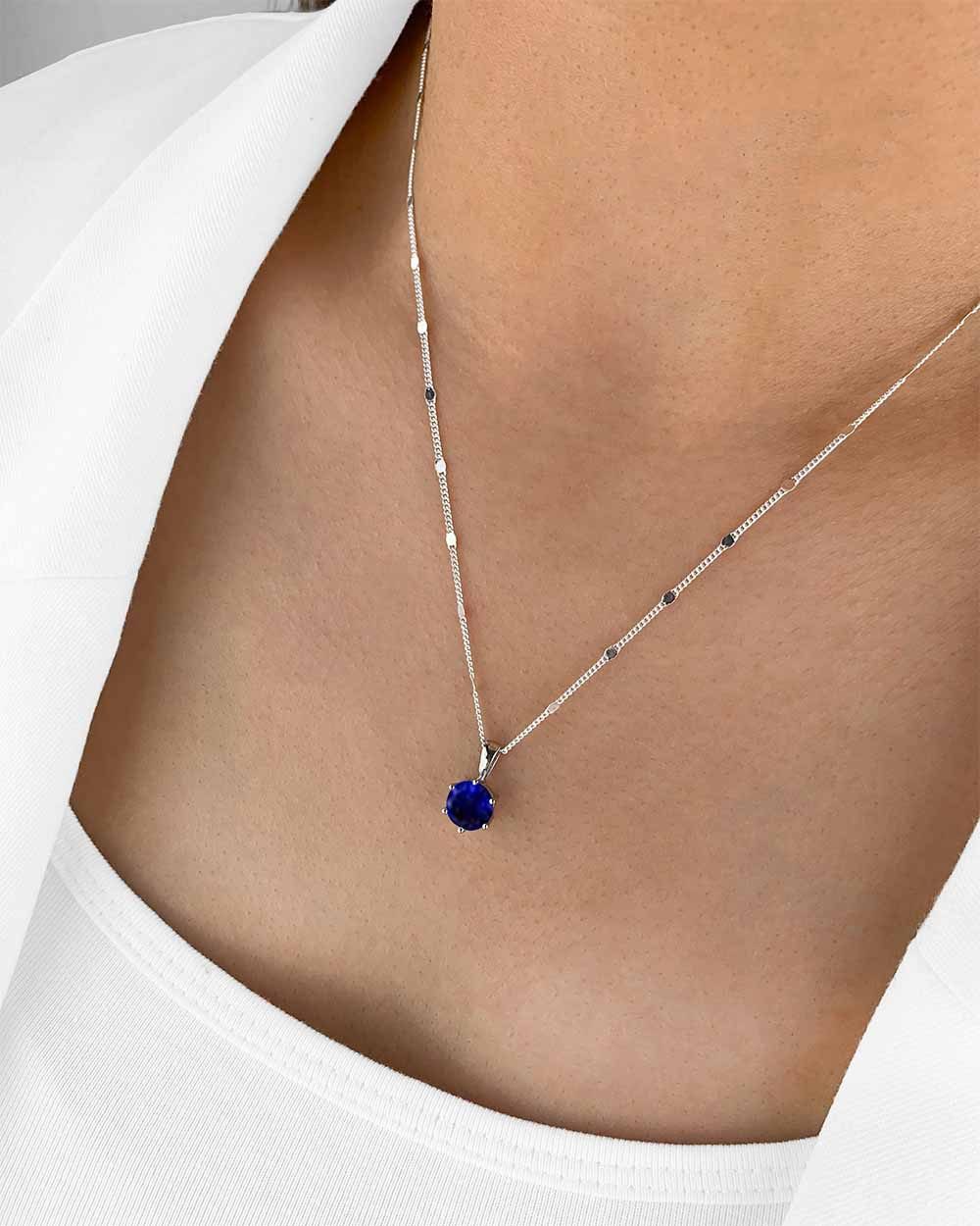 DANIEL CLIFFORD Kette mit Anhänger 'Marianne' Damen Halskette Silber 925 runder Anhänger blauer Kristall (inkl. Verpackung), größenverstellbare Silberkette silberne Plättchen, blauer Kristall