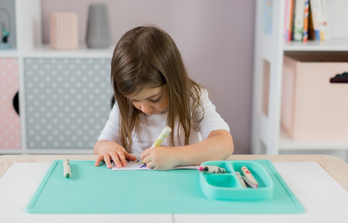 KINDSGUT Spielmatte, Mal- & Bastelunterlage, mint, Silikon, geprüft, BPA-frei