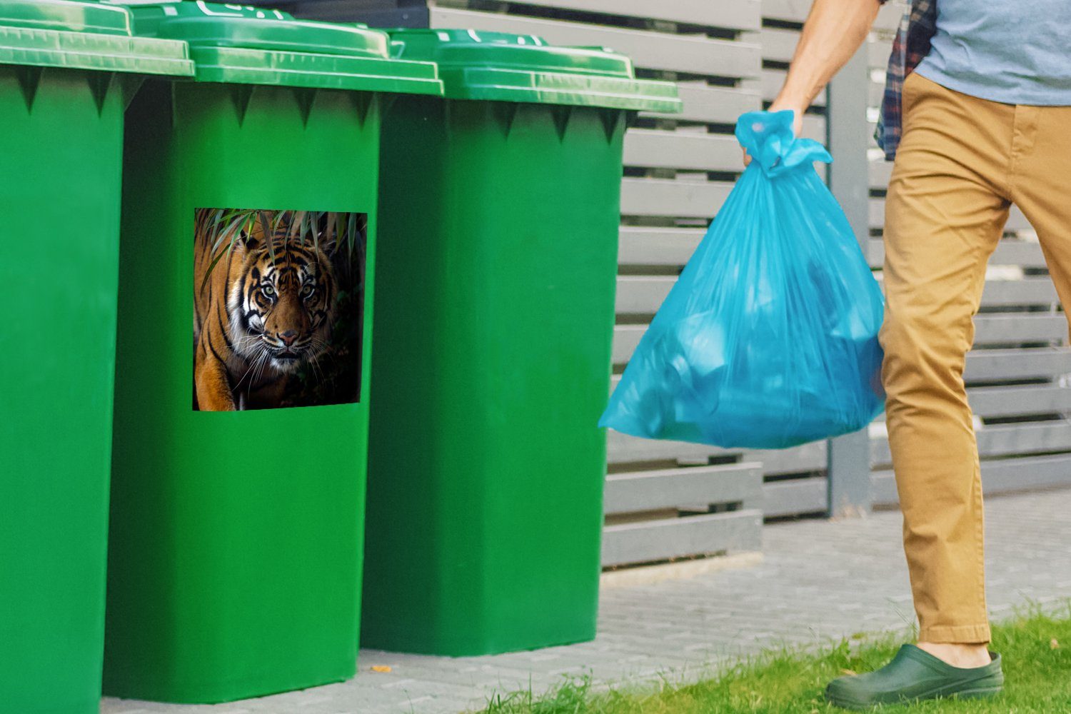 MuchoWow Wandsticker Tiger - Blätter Abfalbehälter - - Mülleimer-aufkleber, Mülltonne, St), (1 Container, Tiere - Wild Dschungel Sticker