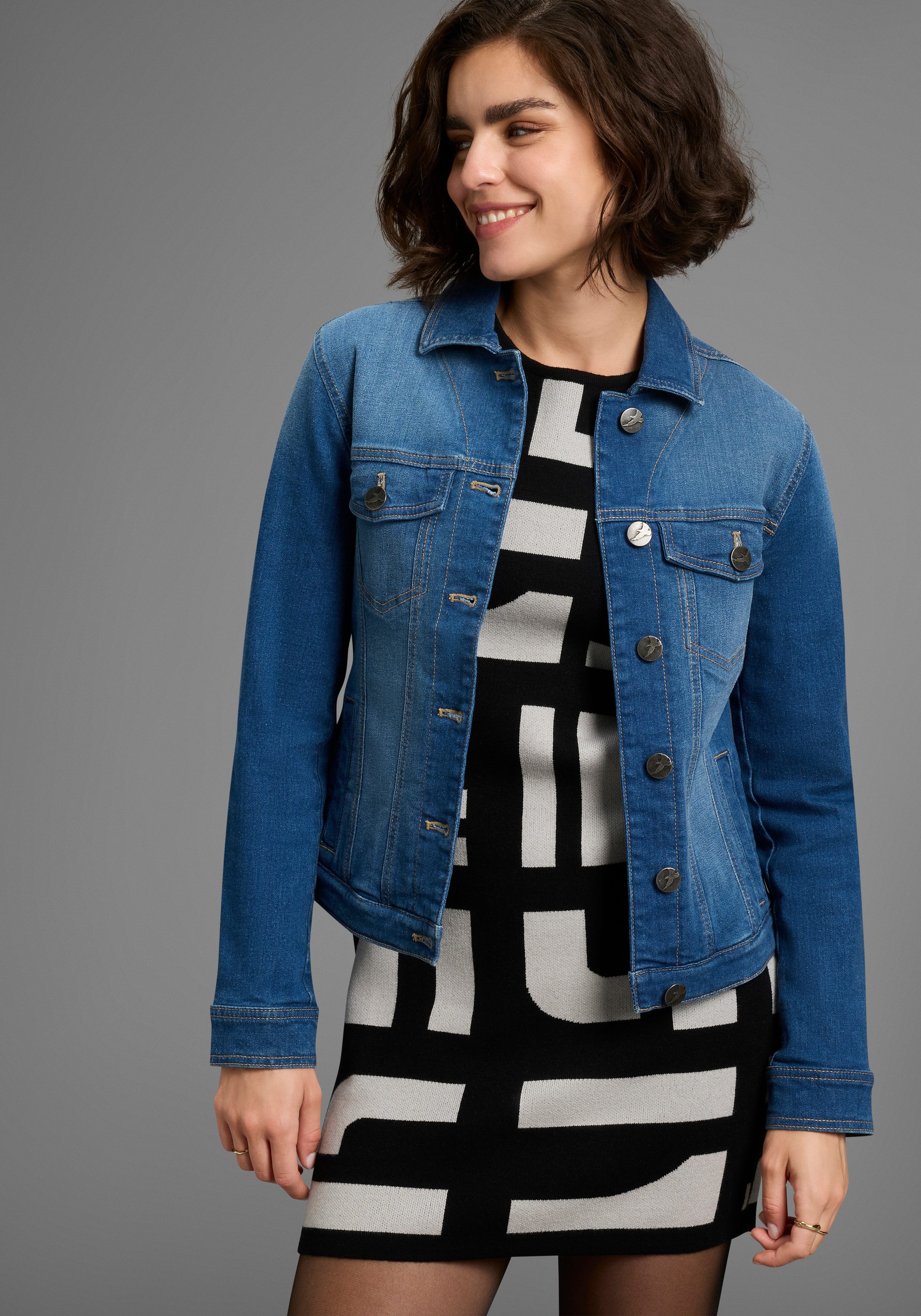 Arizona Jeansjacke aus Baumwollmischung, figurbetont, in Stretch-Qualität günstig online kaufen