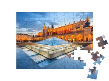 puzzleYOU Puzzle Hauptplatz der Stadt Krakau bei Nacht, Polen, 48 Puzzleteile, puzzleYOU-Kollektionen Polen