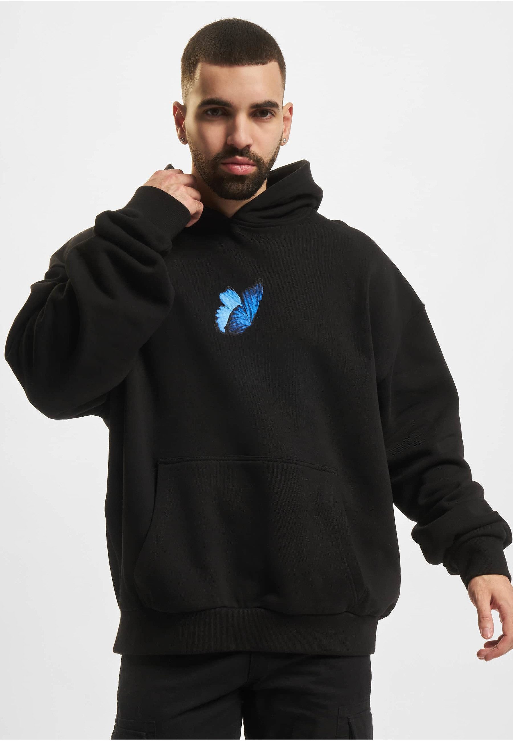 Upscale by Mister Tee Sweatshirt Upscale by Mister Tee Unisex Le Papillon Heavy Oversize Hoody (1-tlg)