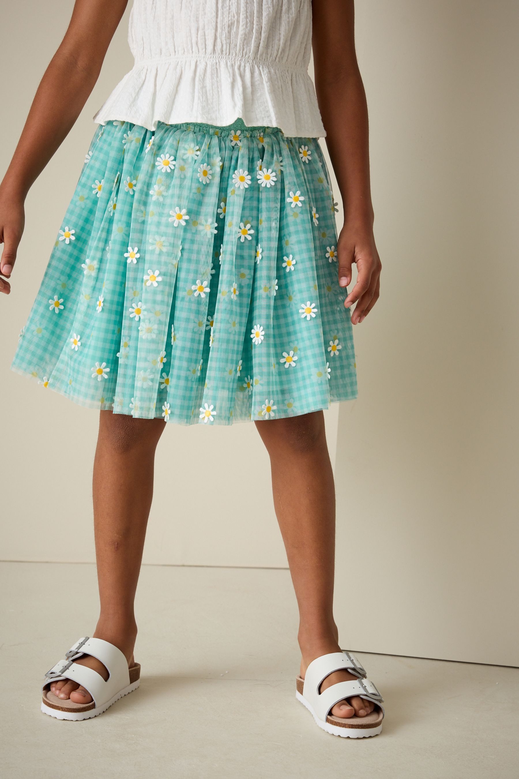 Green Gingham Daisy