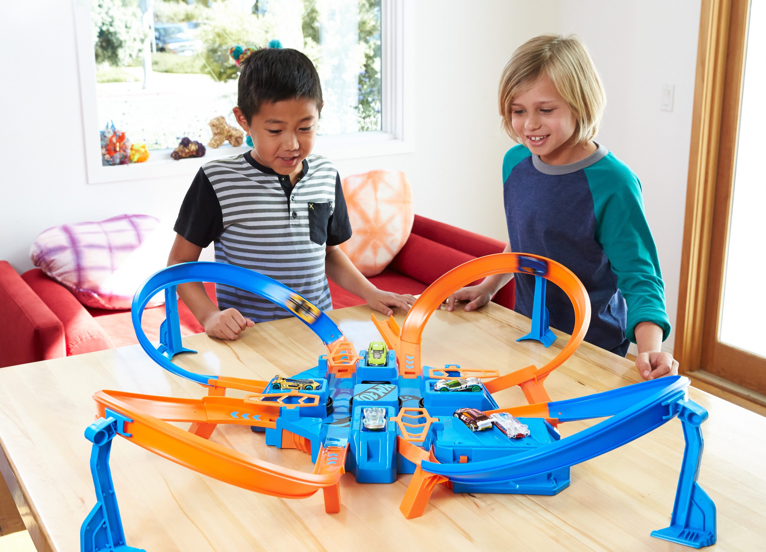 Hot Wheels Autorennbahn Action