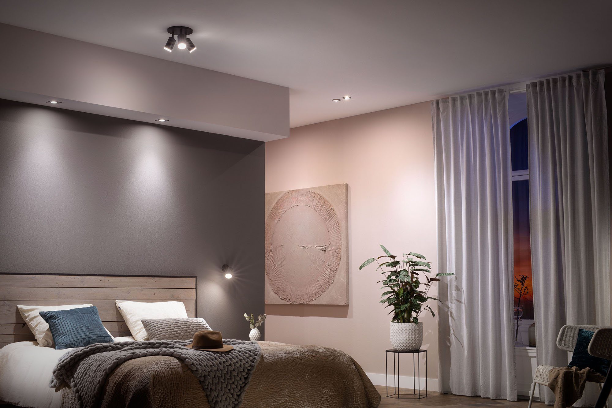 Philips Hue LED Leuchtmittel Smart Home, Extra-Warmweiß, Neutralweiß, Kaltweiß, Tageslichtweiß, Argenta, Warmweiß wechselbar, Deckenspot