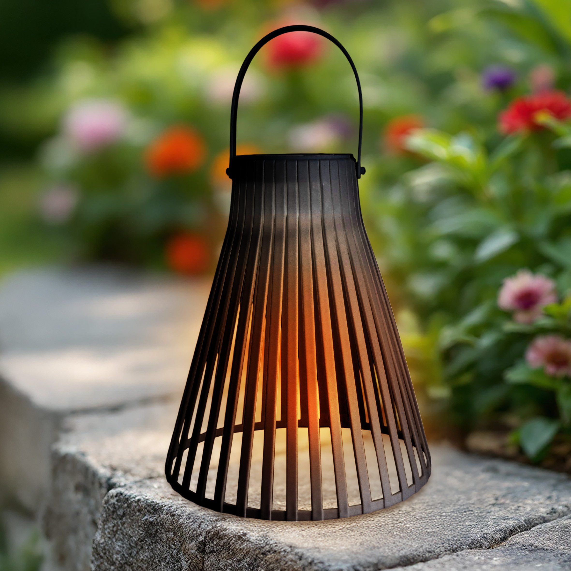 Spetebo LED Solarleuchte Solar LED Laterne Trichterform - 23 cm, moderne Garten Laterne, LED fest integriert, warm weiß, mit Henkel zum Aufhängen – Bild 5 von 5