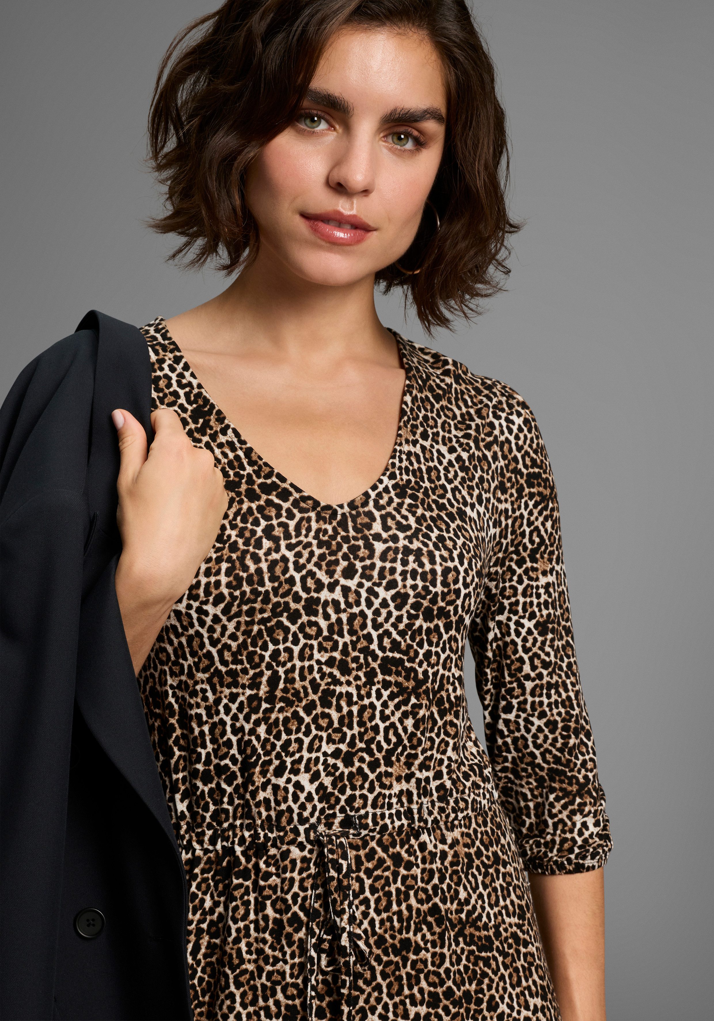 Laura Scott Midikleid im Leoparden-Print aus Single Jersey