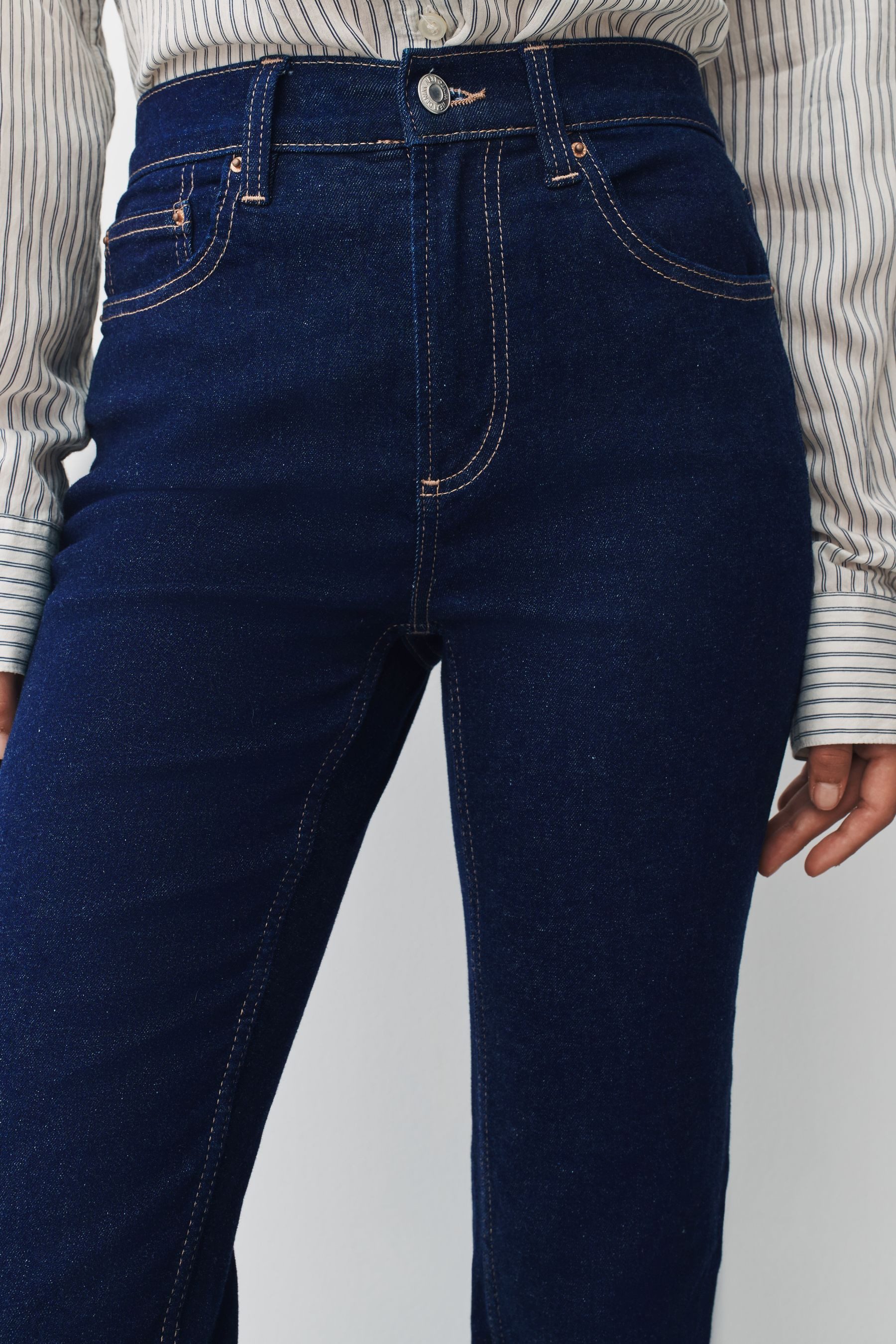 Next Slim-fit-Jeans Slim Fit Stretch-Jeans mit mittelhohem Bund (1-tlg)