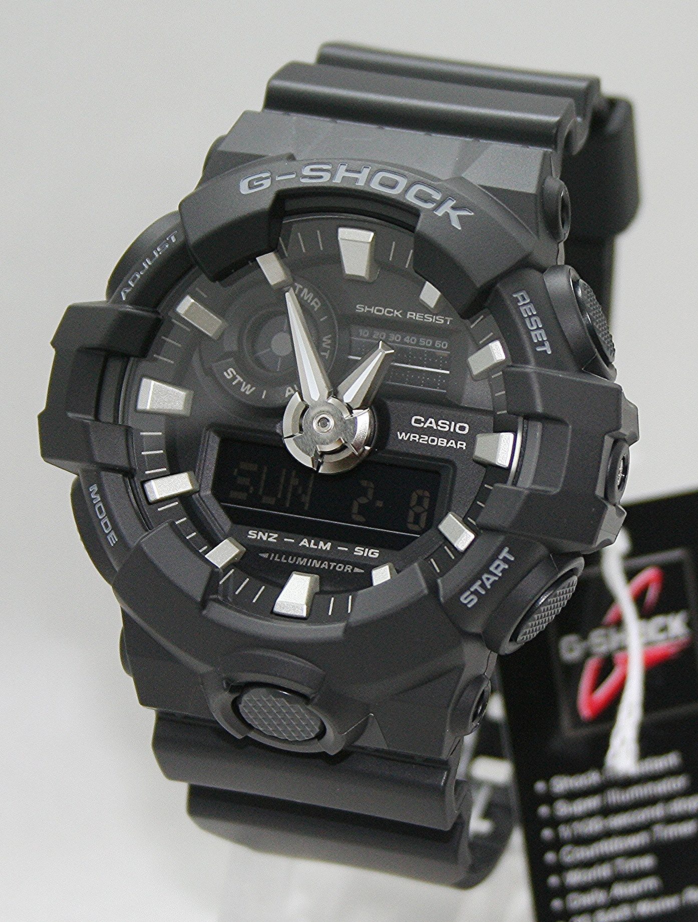 Digitaluhr Casio Herrenuhr G Shock GA-700-1BER