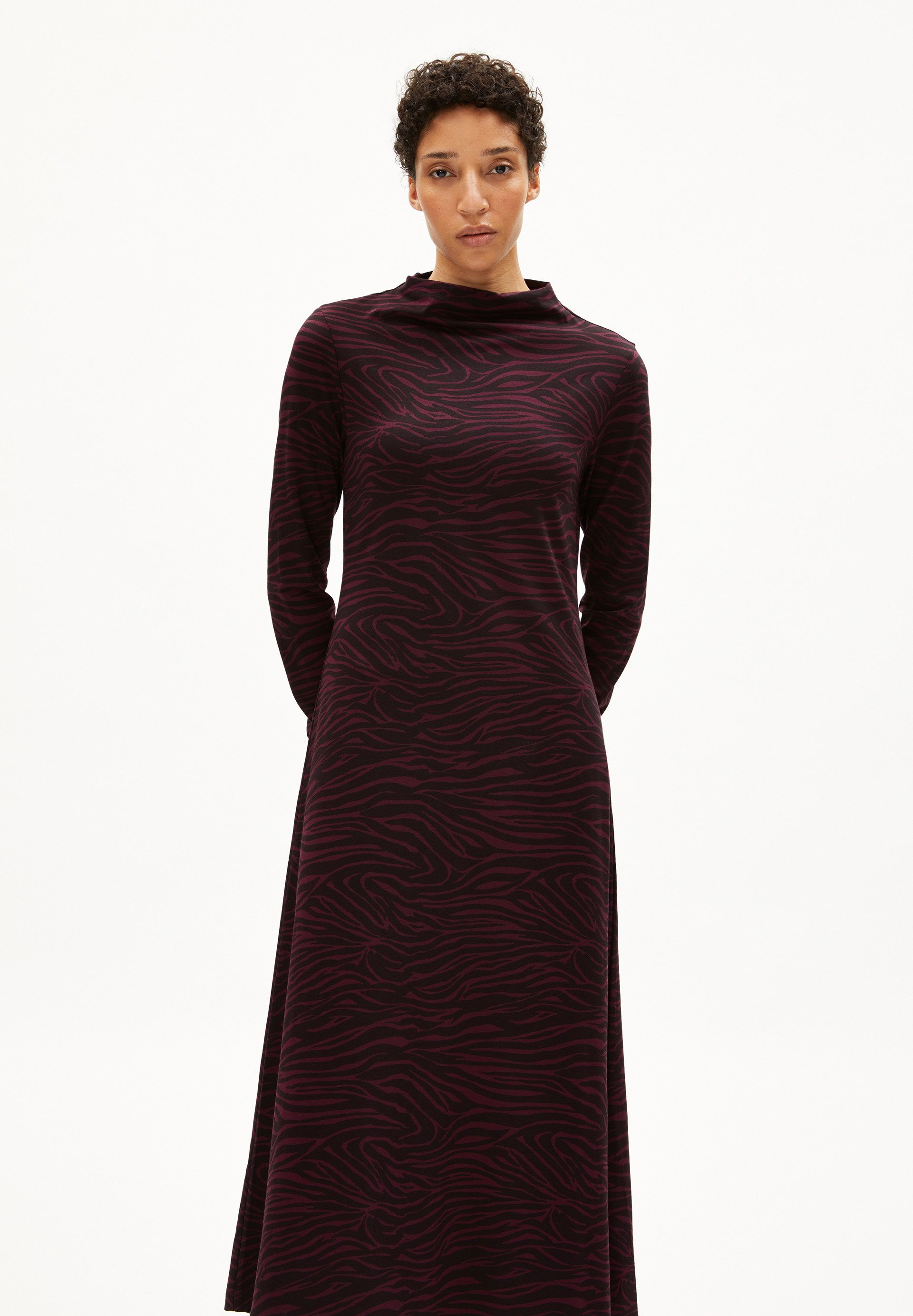 Armedangels Jerseykleid DAILIMAA ZEBRARAA Jerseykleid aus Bio-Baumwoll Mix günstig online kaufen