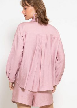 SASSYCLASSY Hemdbluse Oversize Bluse mit Kragen Fließende Bluse mit aufgesetzten Taschen