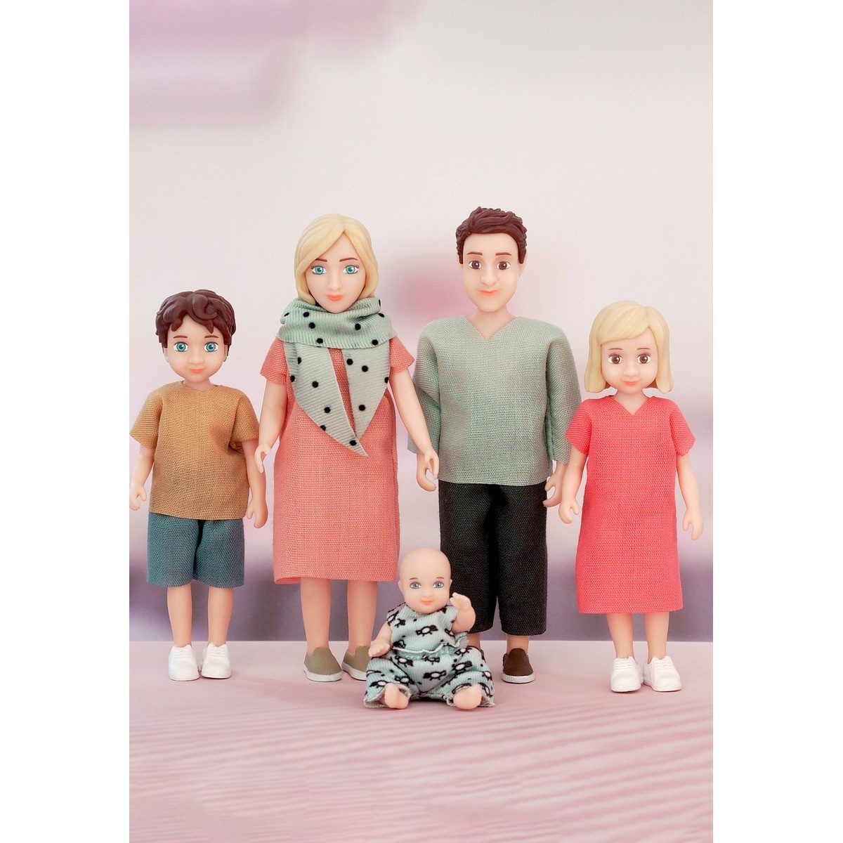 Lundby Puppenhausmöbel Puppenset Charlie Mädchen
