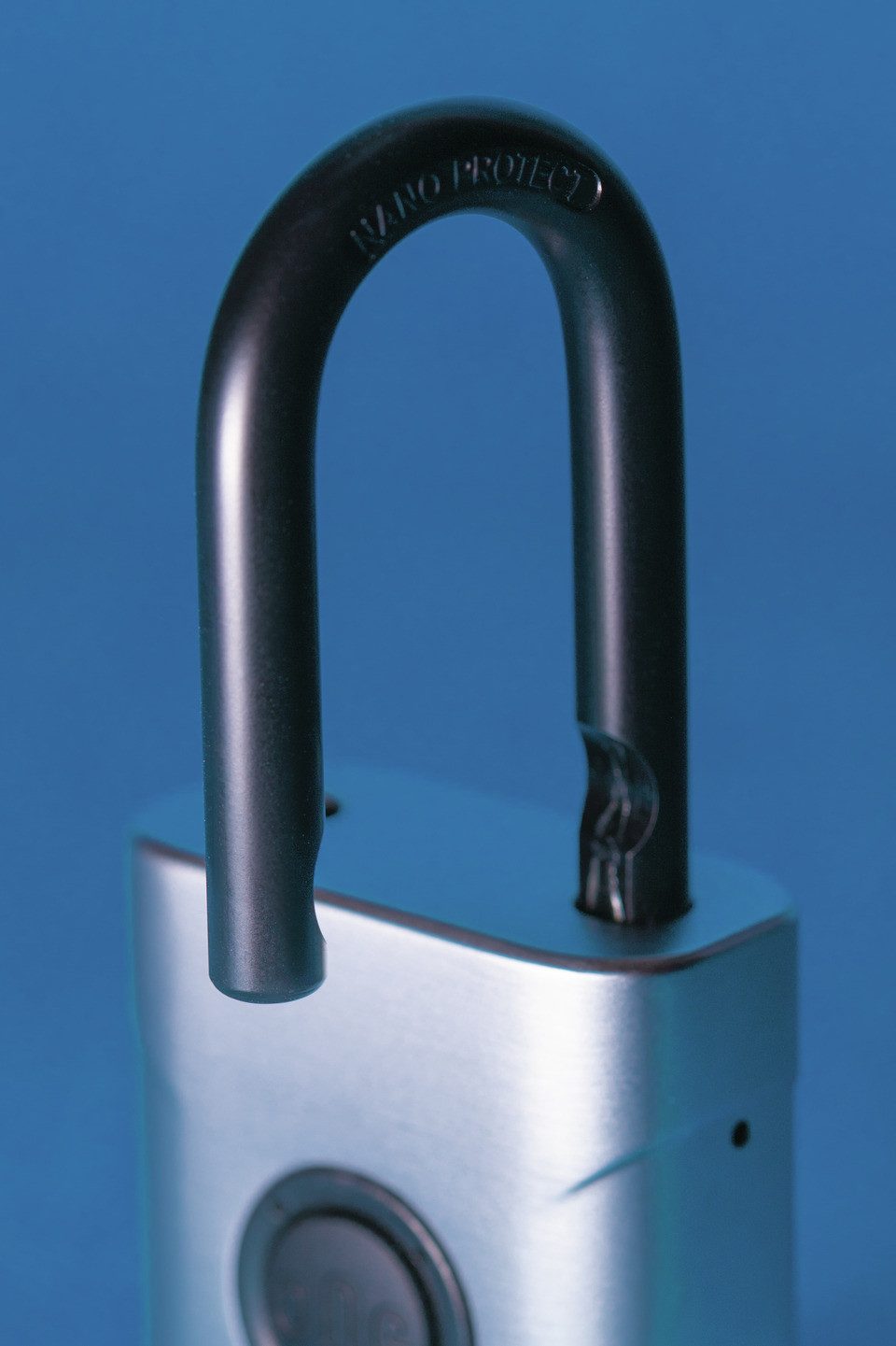 ABUS Vorhängeschloss EVEROX™ One 61/45 Bluetooth® – IP66 & IP68, Sicherheitsklasse 6, Vorhangschloss – silber – SmartX-Technologie – schlüssellos