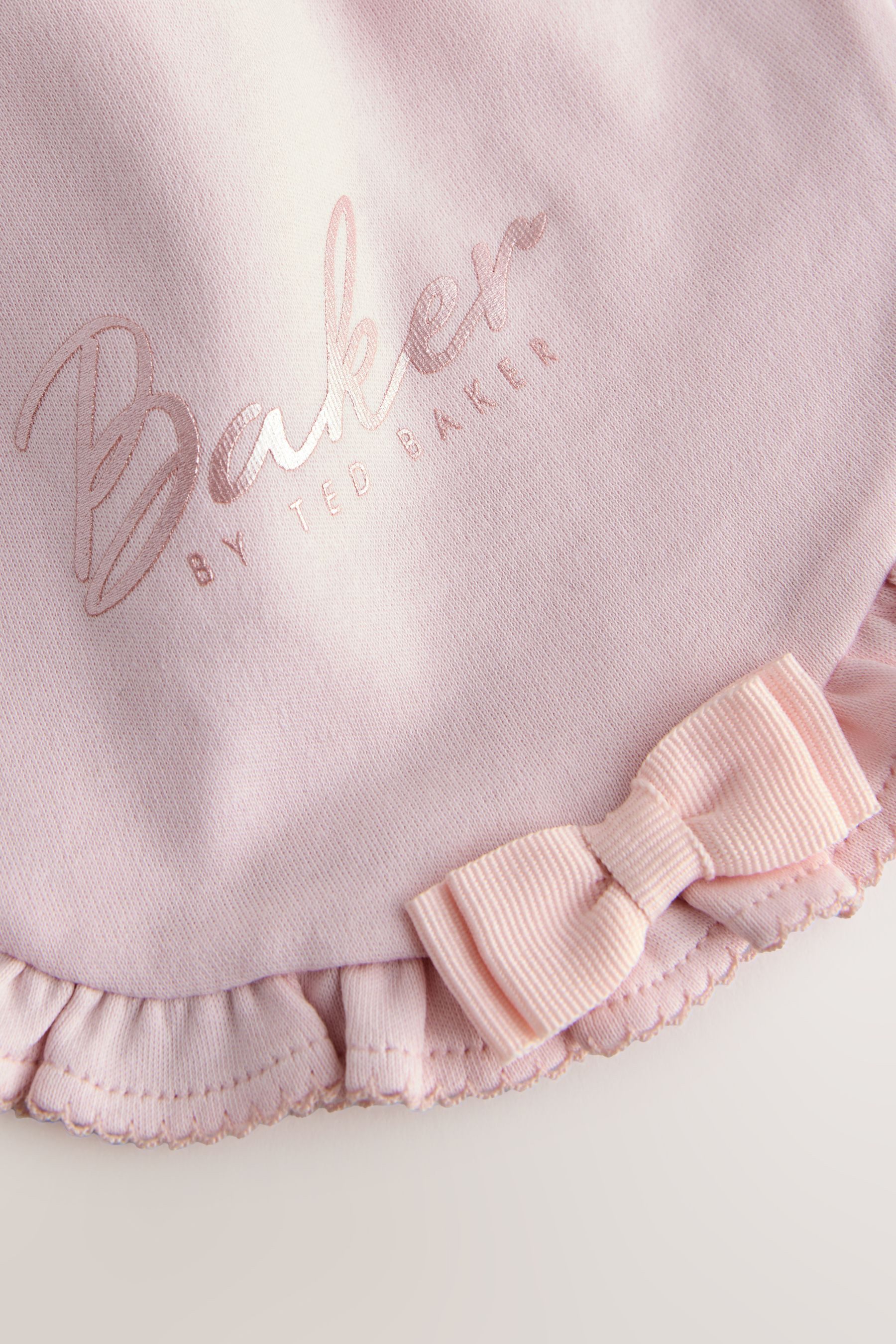 Baker by Ted Baker Lätzchen Baker by Ted Baker Layette-Lätzchen, 2er-Pack, (2-St)