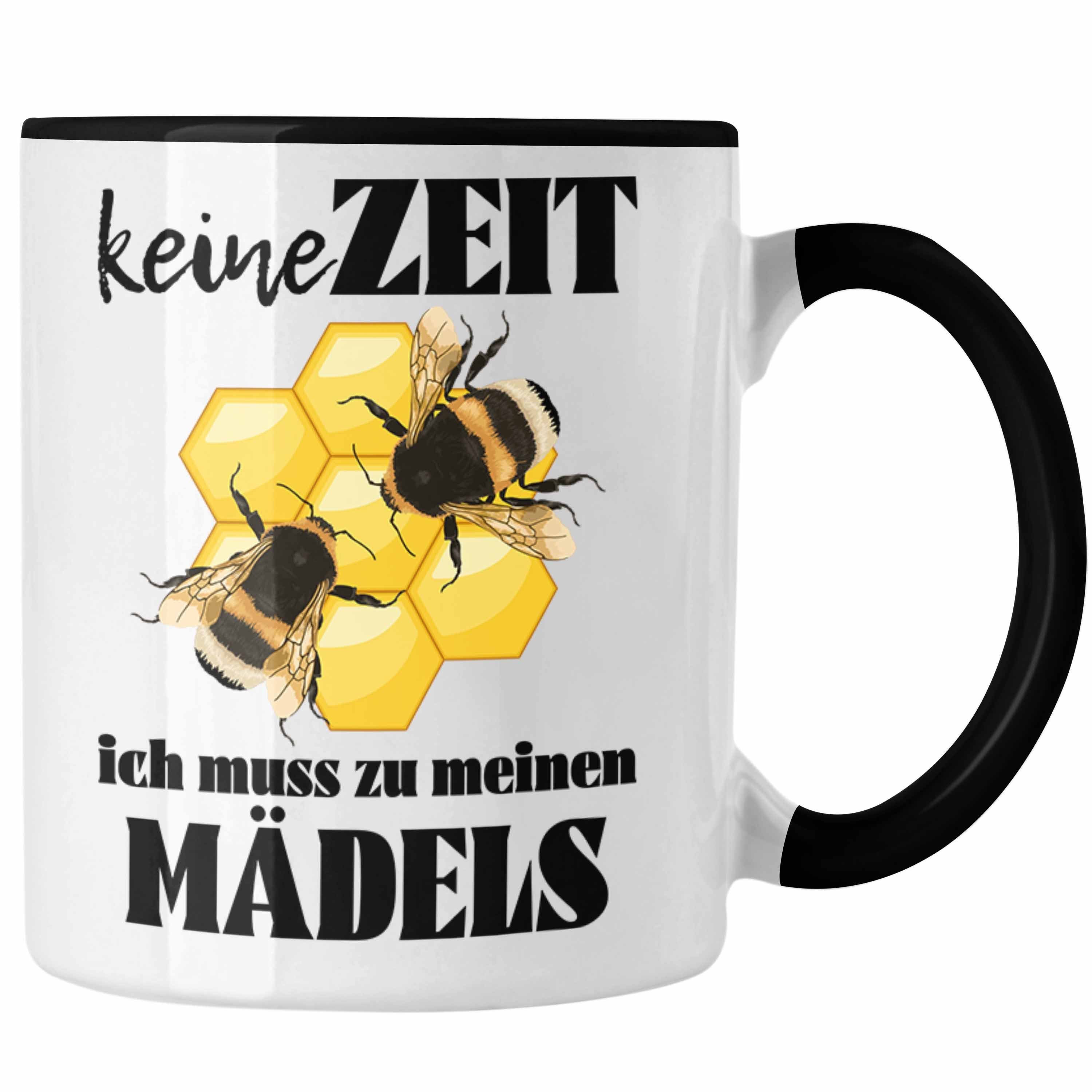Trendation Tasse Trendation - Imker Geschenk Tasse Bienenzucht Kaffeetasse Geschenkideen Bienenzüchter Bienen Zuebhör Schwarz