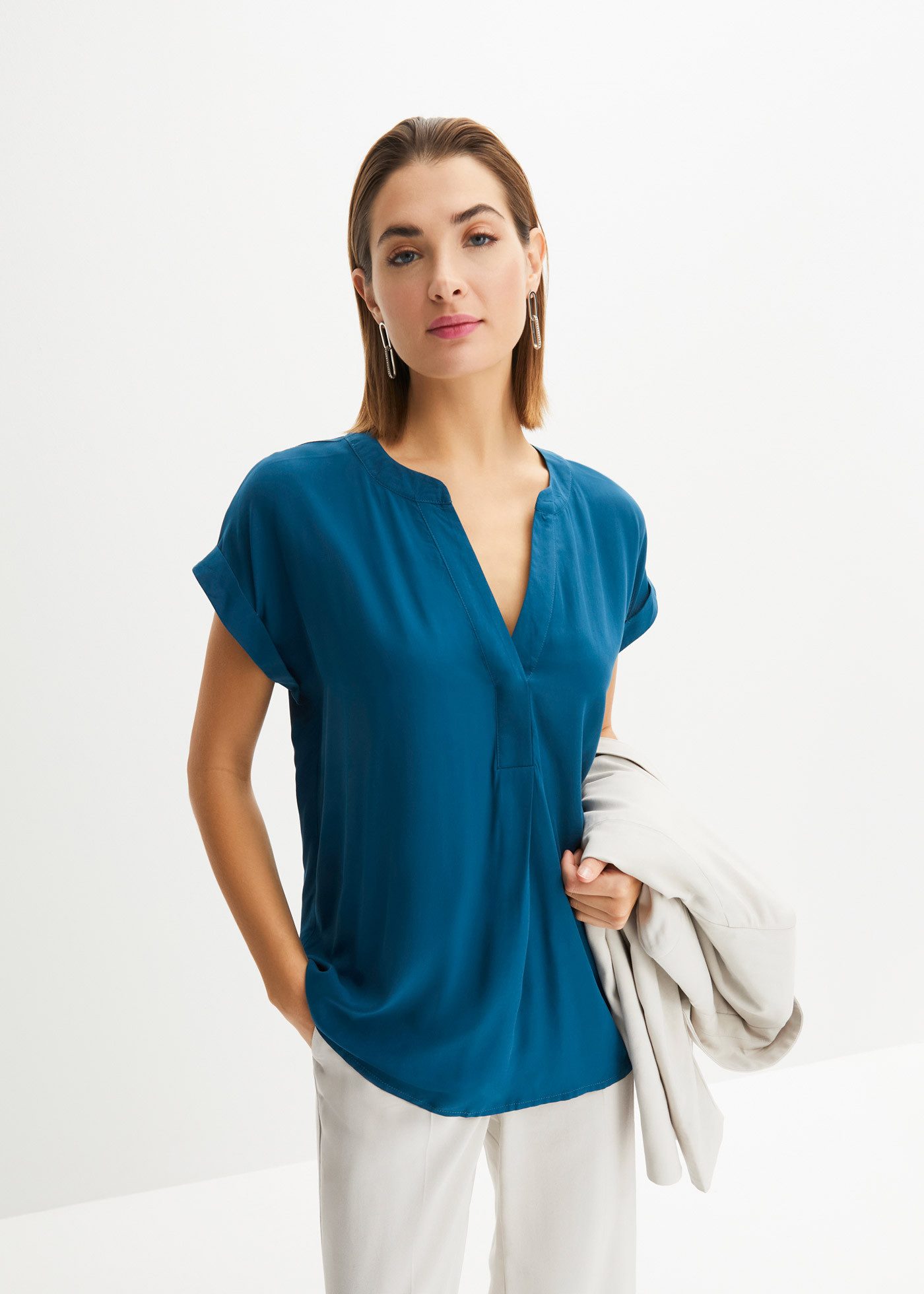 bonprix Tunika eleganter Look, Kurzarm-Design, Regular Fit, mit Henley-Kragen
