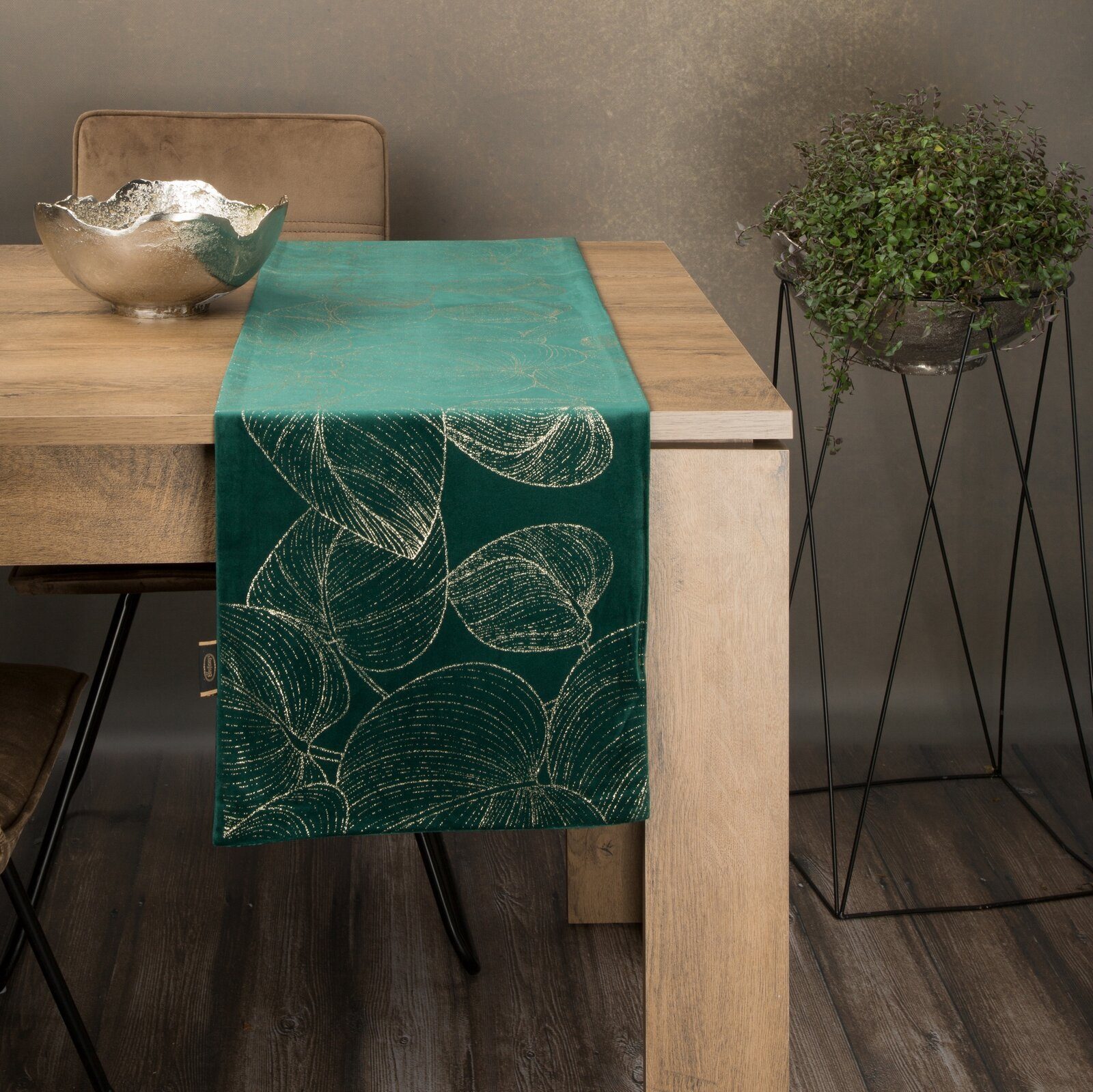 Eurofirany Tischdecke BLINK, Tischläufer, Samt, Velvet, günstig online kaufen