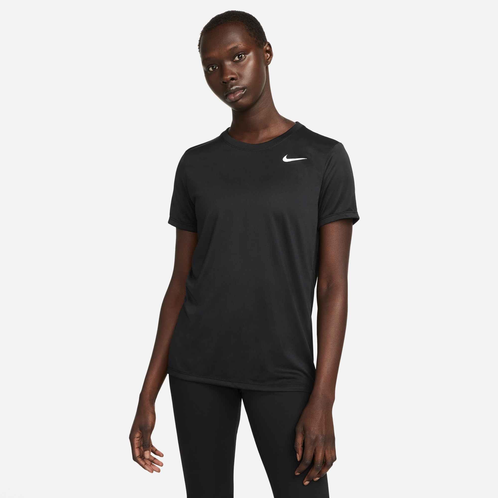 Nike Trainingsshirt W NK DF RLGD SS TEE sportlicher Stil, Kurzarm, für Fitness, Fußball, Yoga und Laufen