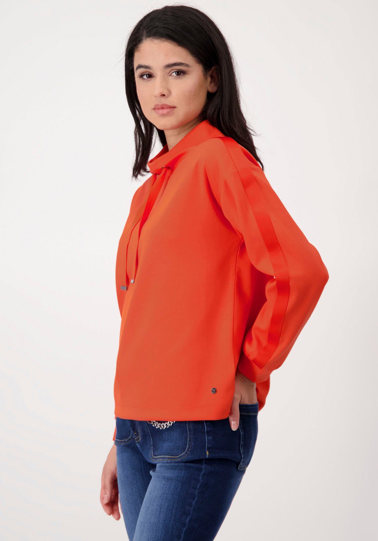 Trendfarbe Sweatshirt in Monari angesagter