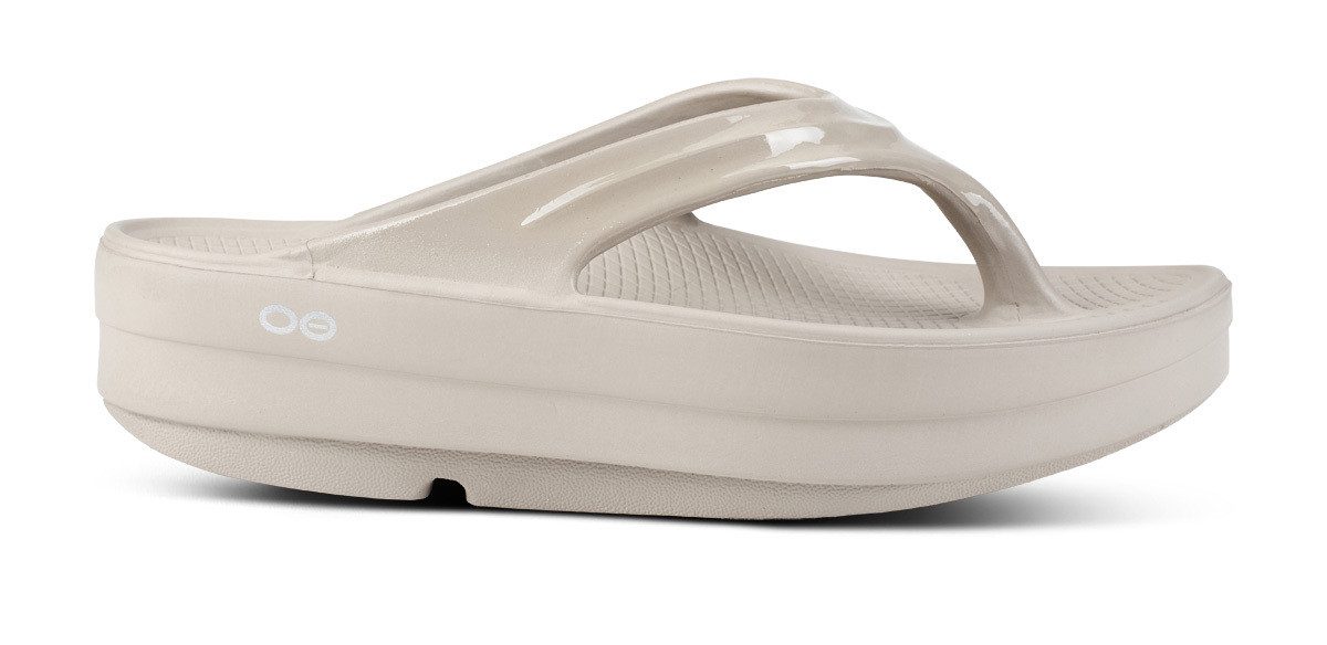 Oofos OOmega Zehentrenner (Paar, 0-tlg) günstig online kaufen