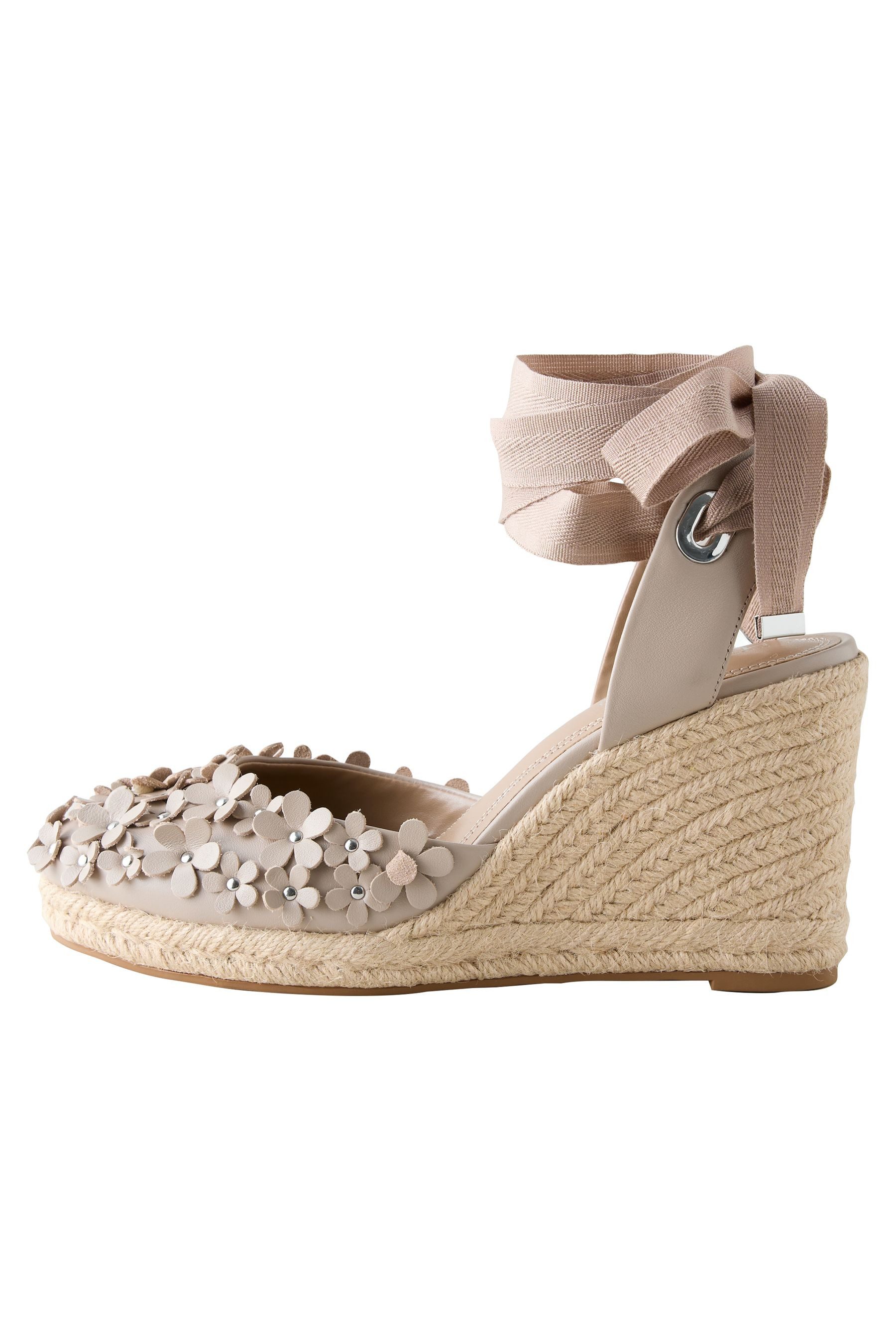 Next Forever Comfort® Lederschuhe mit Keilabsatz Keilsandalette