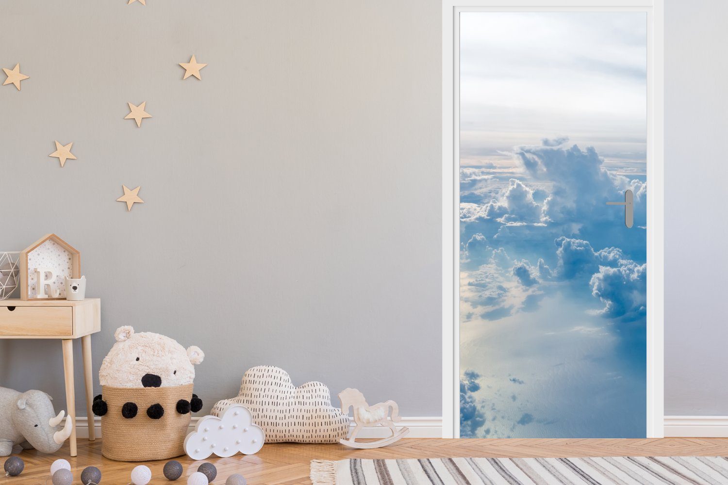 Wolken, Himmel mit MuchoWow Tür, Türaufkleber, 75x205 St), cm bedruckt, Matt, Fototapete blauem (1 von Türtapete Luftaufnahme für