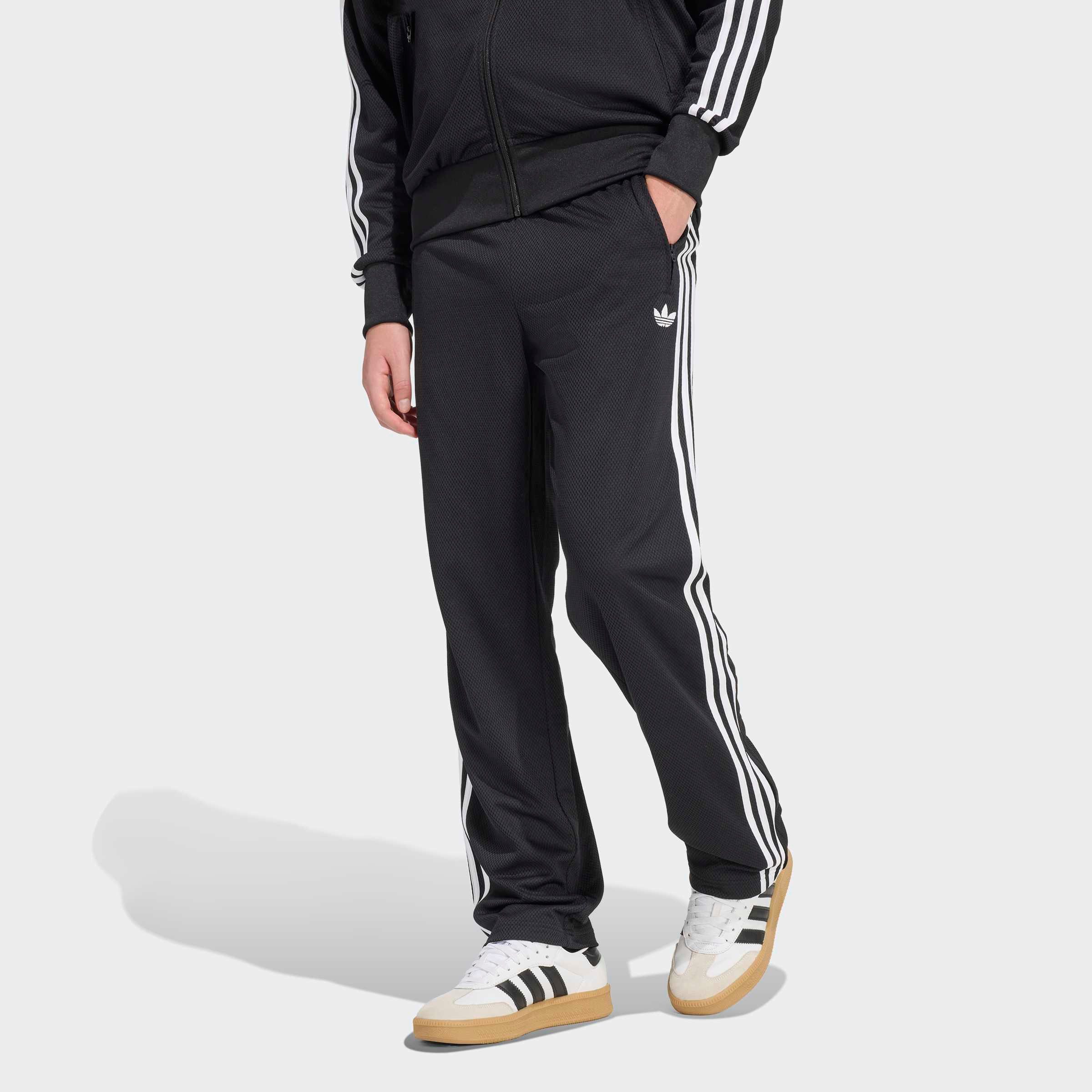adidas Originals Sporthose FIREBIRD TP (1-tlg). Reduzierter Preis € 55,99. Unverbindliche Preisempfehlung € 70,00