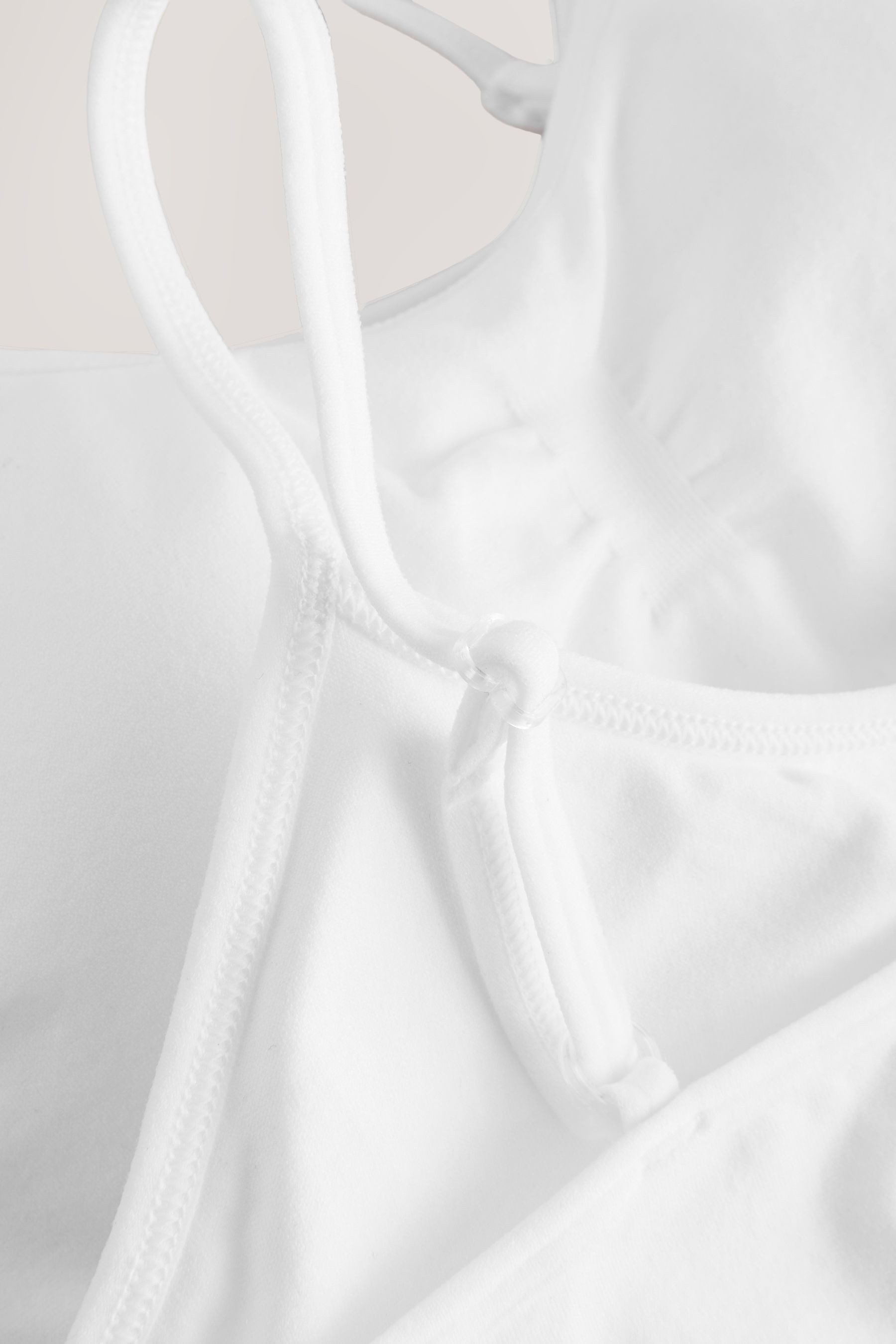Next Crop-Top Nahtlose Kurztops mit leichten Pads im 3er-Pack (3-tlg)